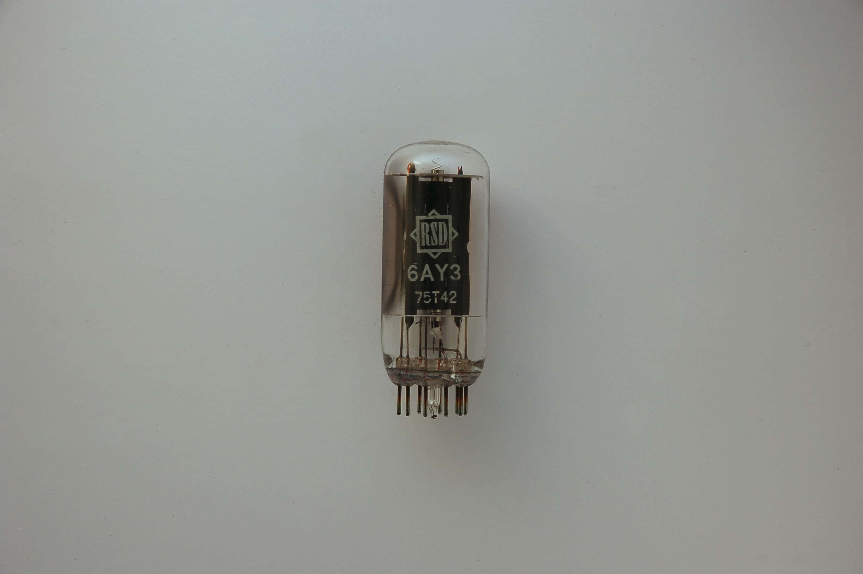 6AY3B Röhre Gleichrichter B9E Uf 6,3V