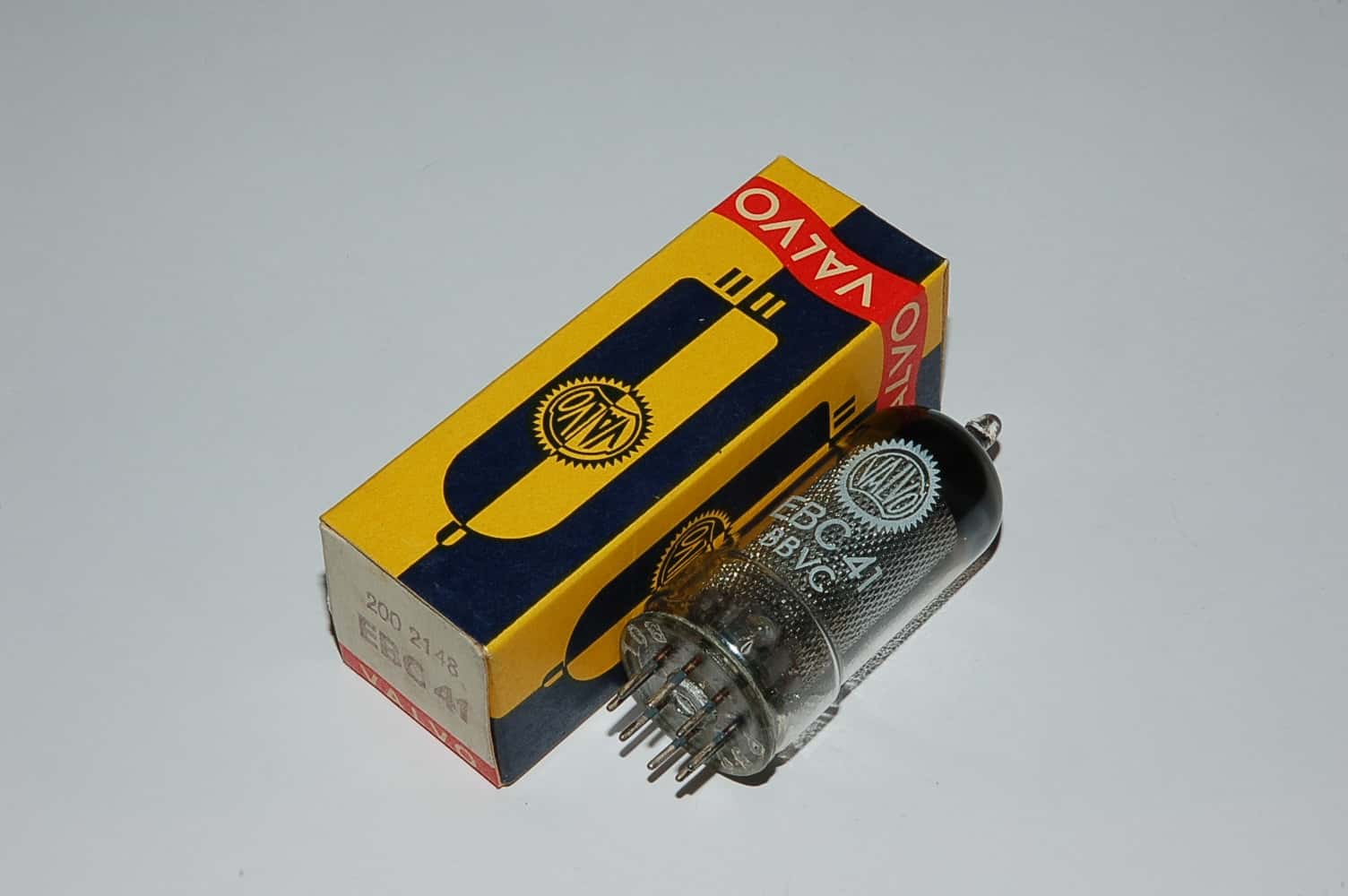 EBC41 = 6CV7, 6LD3 Radioröhre