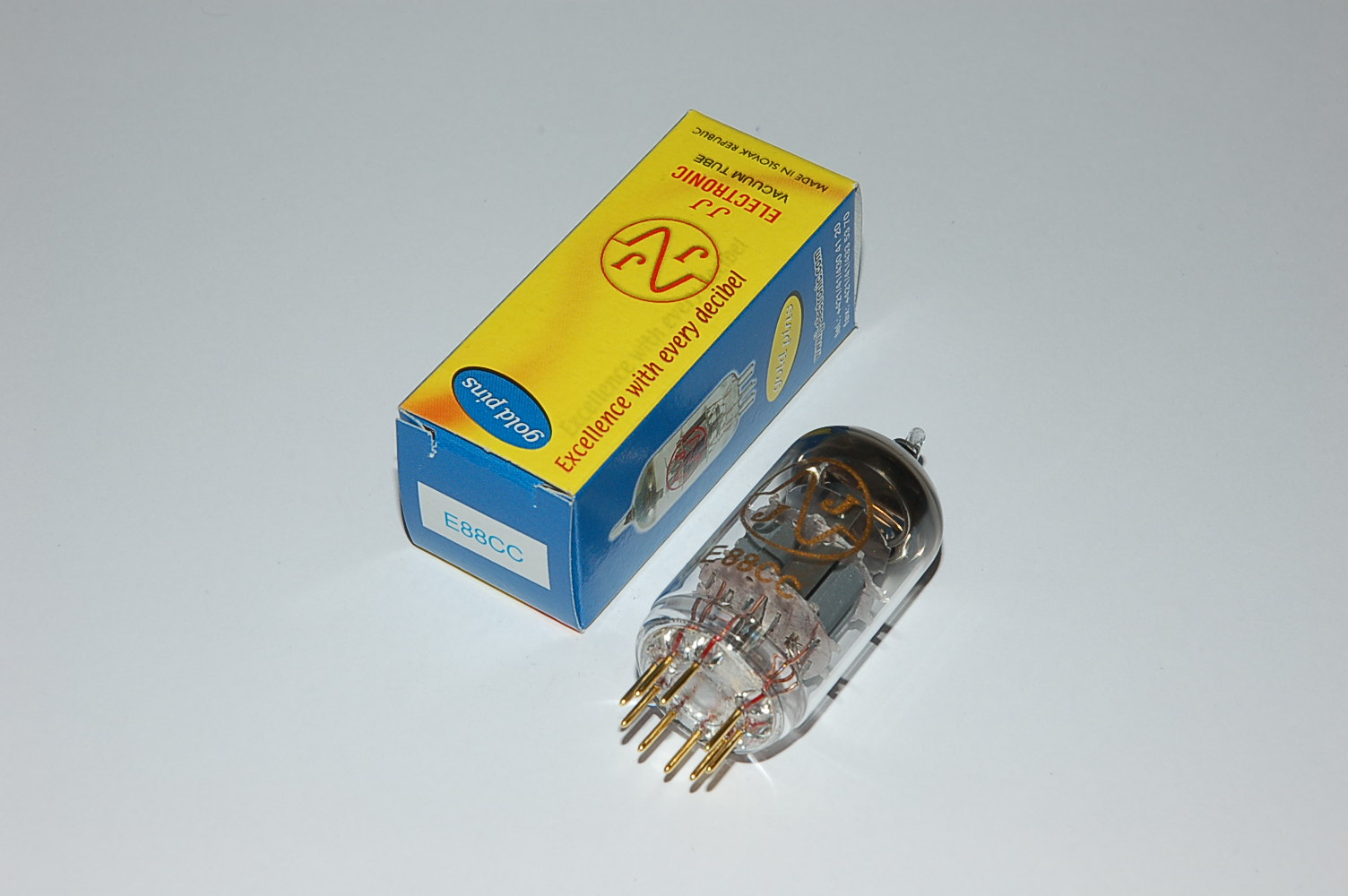 E88CCJJ GoldPin 2 pcs D-Triode V1+low mic+lownoise Röhren Set