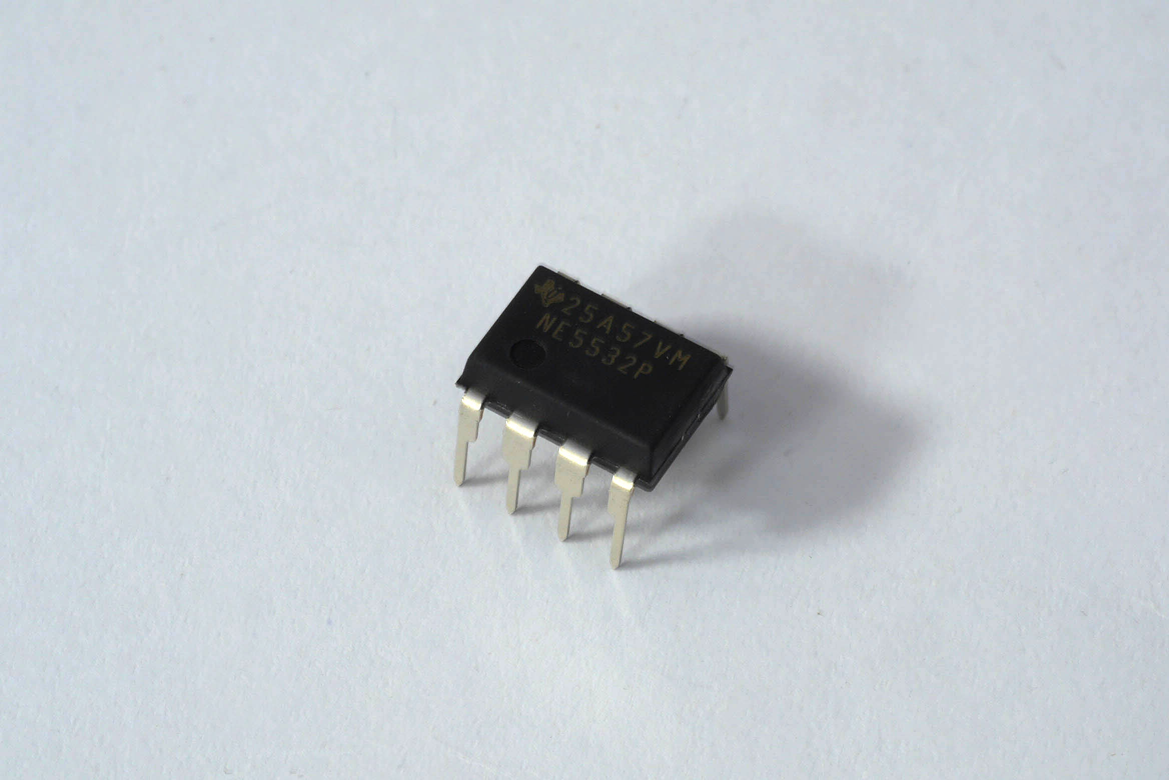 NE5532DIP Dual OPamp DIP8 low noise Audio