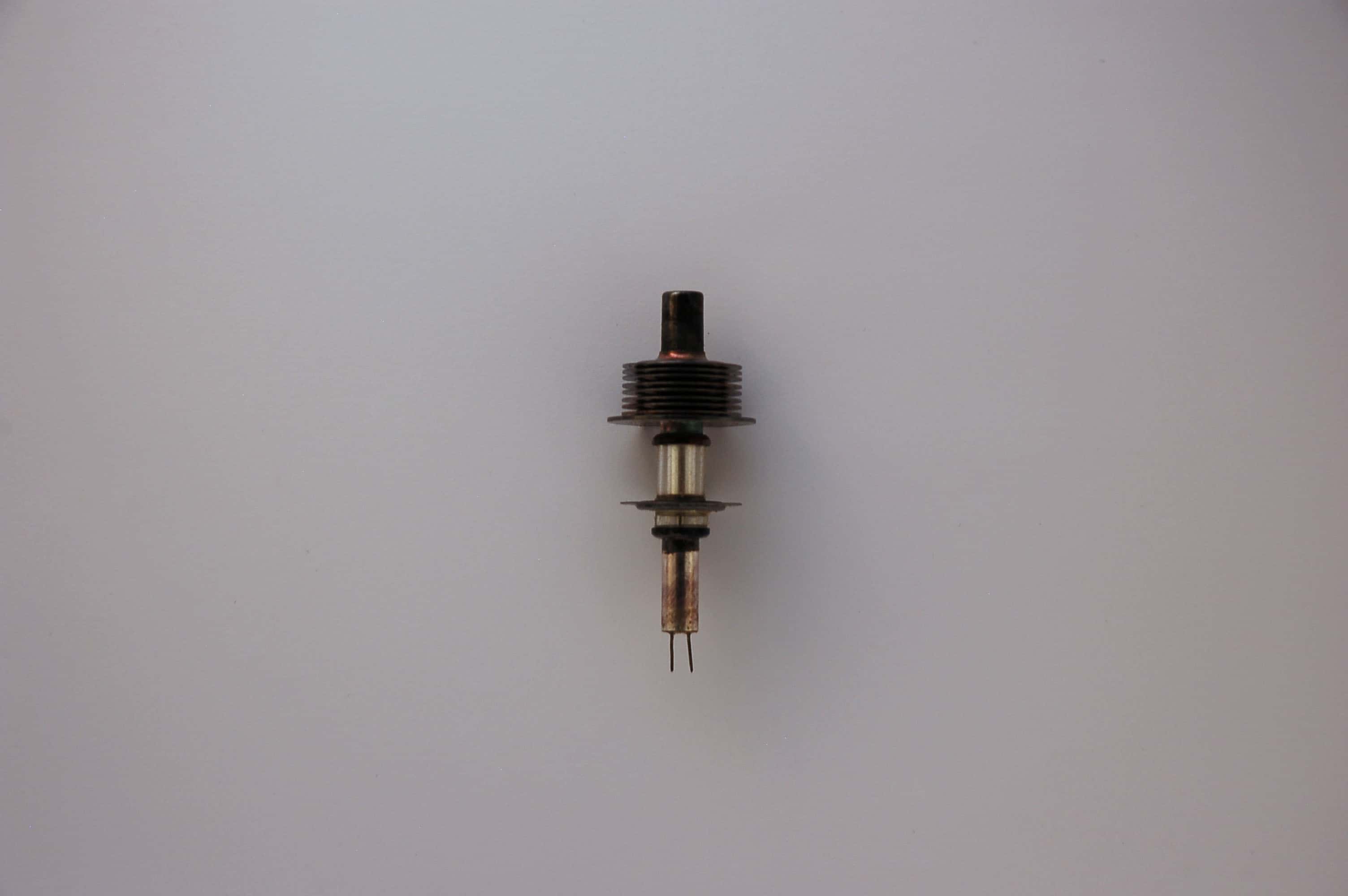 6264 Röhre Pencil-Sendetriode UHF