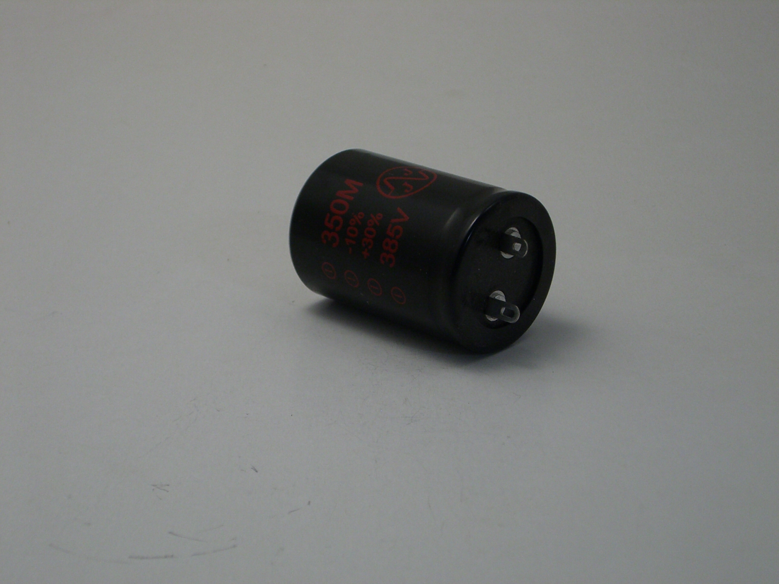Elko200uF/560V Radial JJ Serie VNH d=35mm,h=70mm