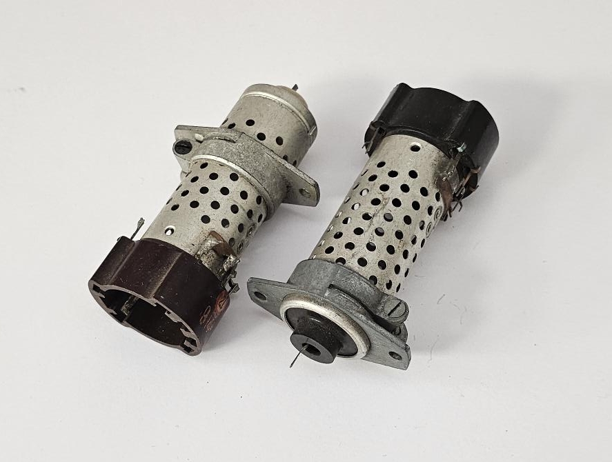 Fassung für RV2P800 1Stk.
