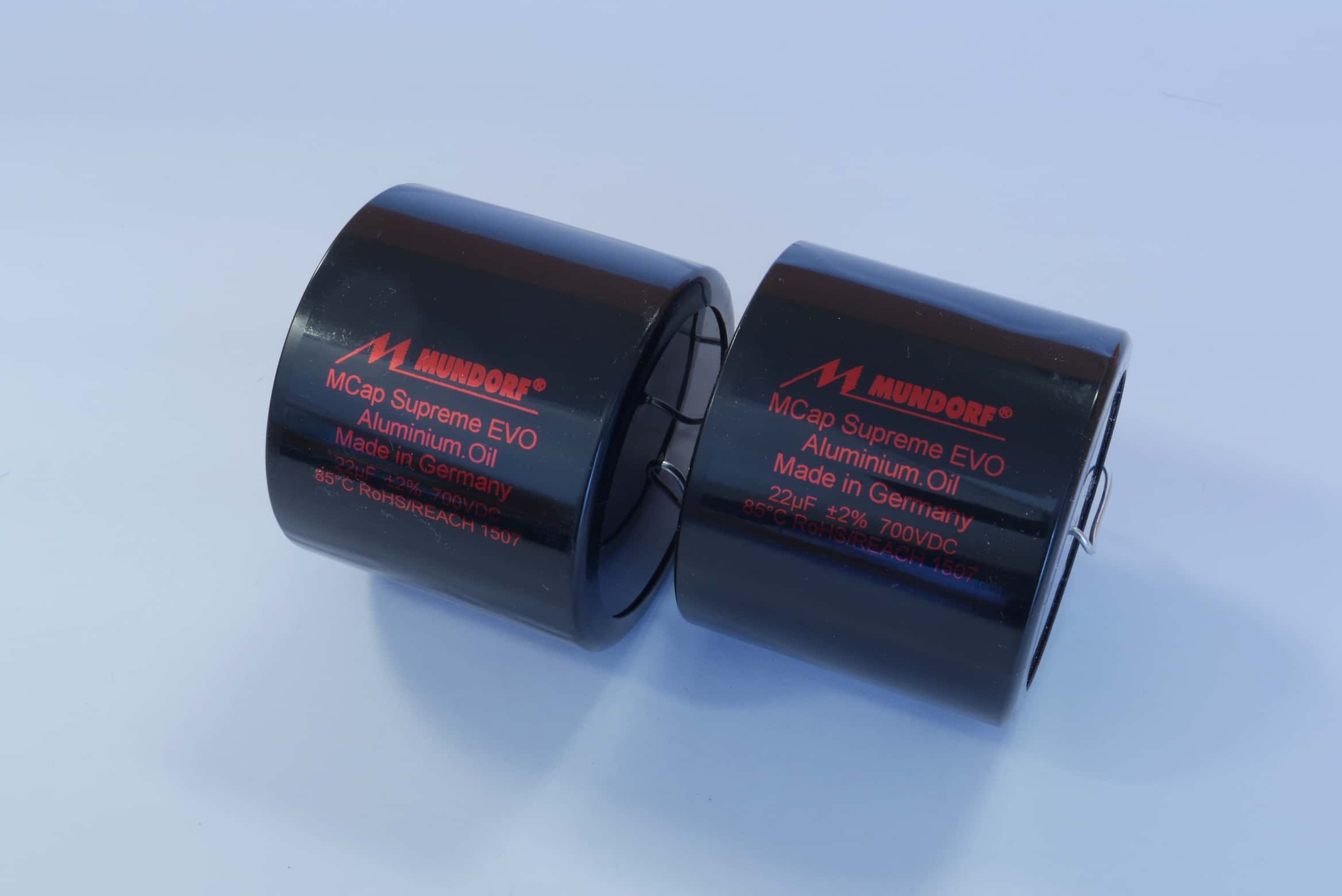 22uF Mundorf MCAP DC 700V 2% Supreme EVO ALU Öl Cap 66x55mm