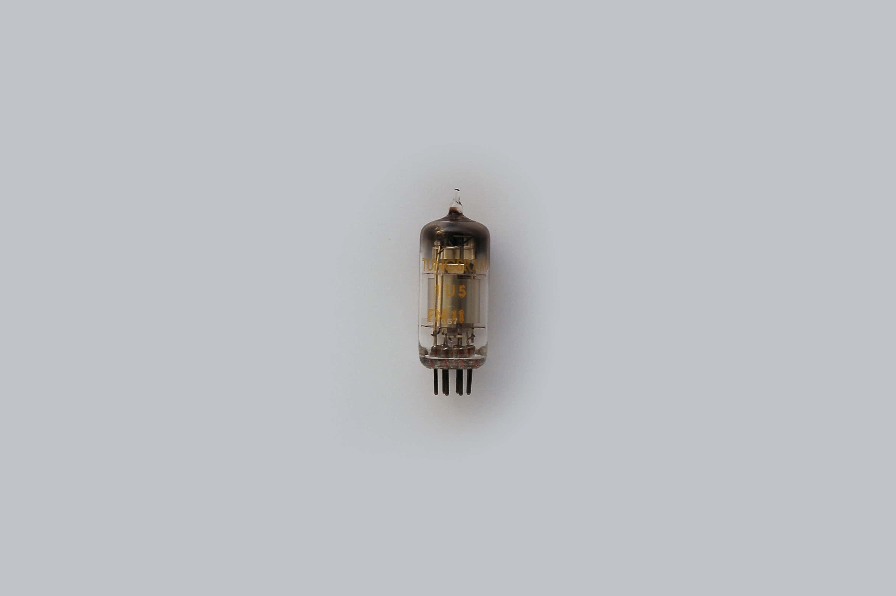 1U5 --> see DAF92