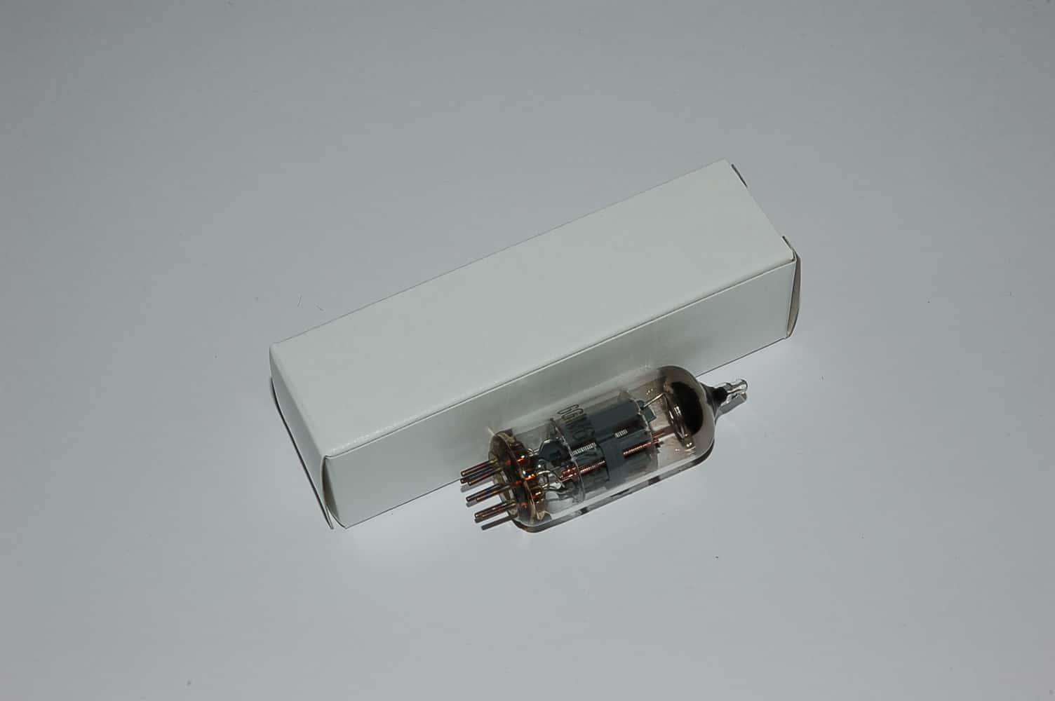 6GM6 Röhre Pentode B7G Uf 6,3V