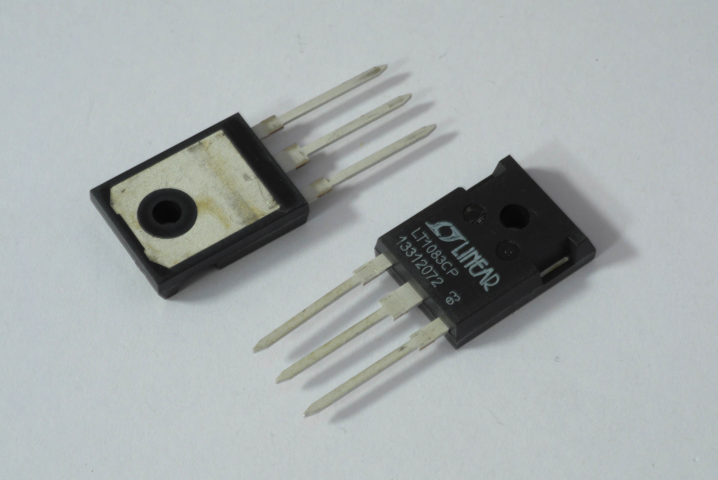 LT1083/LM1083CP TO247 Low Drop adj. Voltage Regulator 7,5A