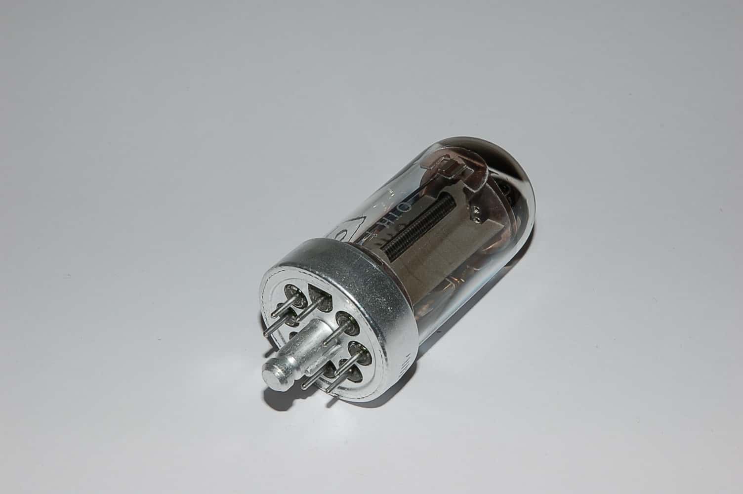 4P1L Röhre Pentode B8G Uf 2,1V