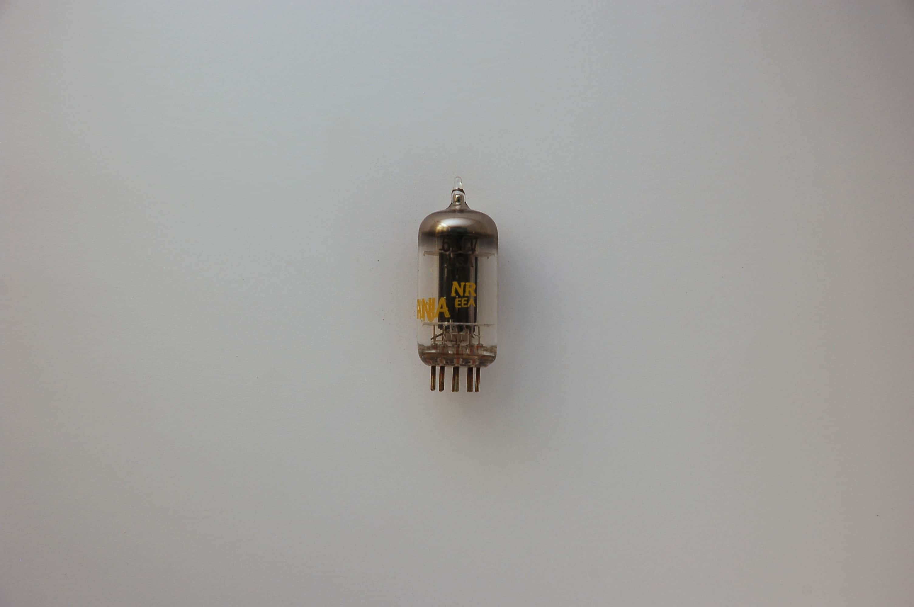 6BC7 Röhre = 6BJ7 Dreifachdiode B7G