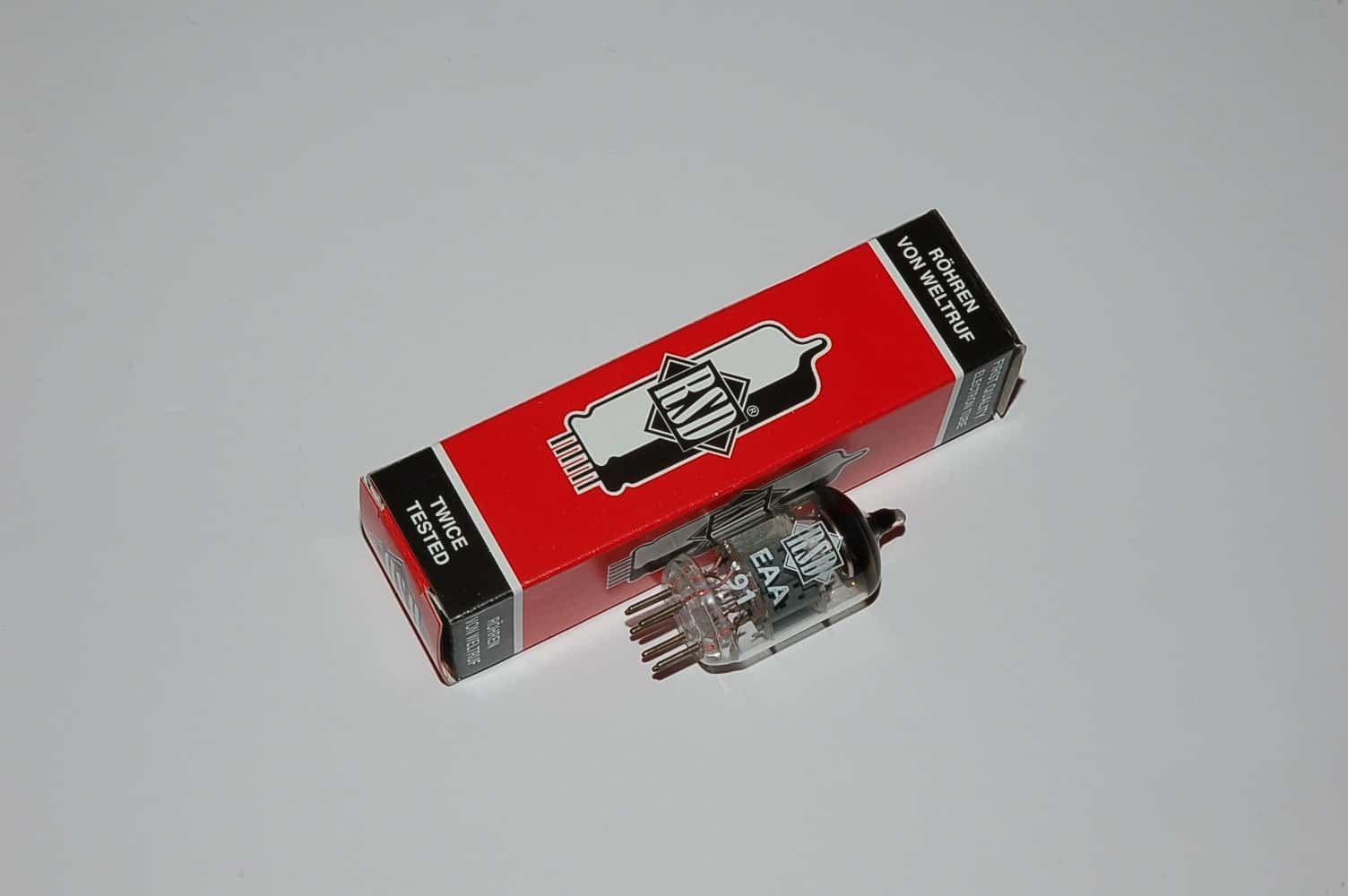 EAA91 = 6AL5 EB91 CV140 tube Zweiweg Gleichrichterröhre