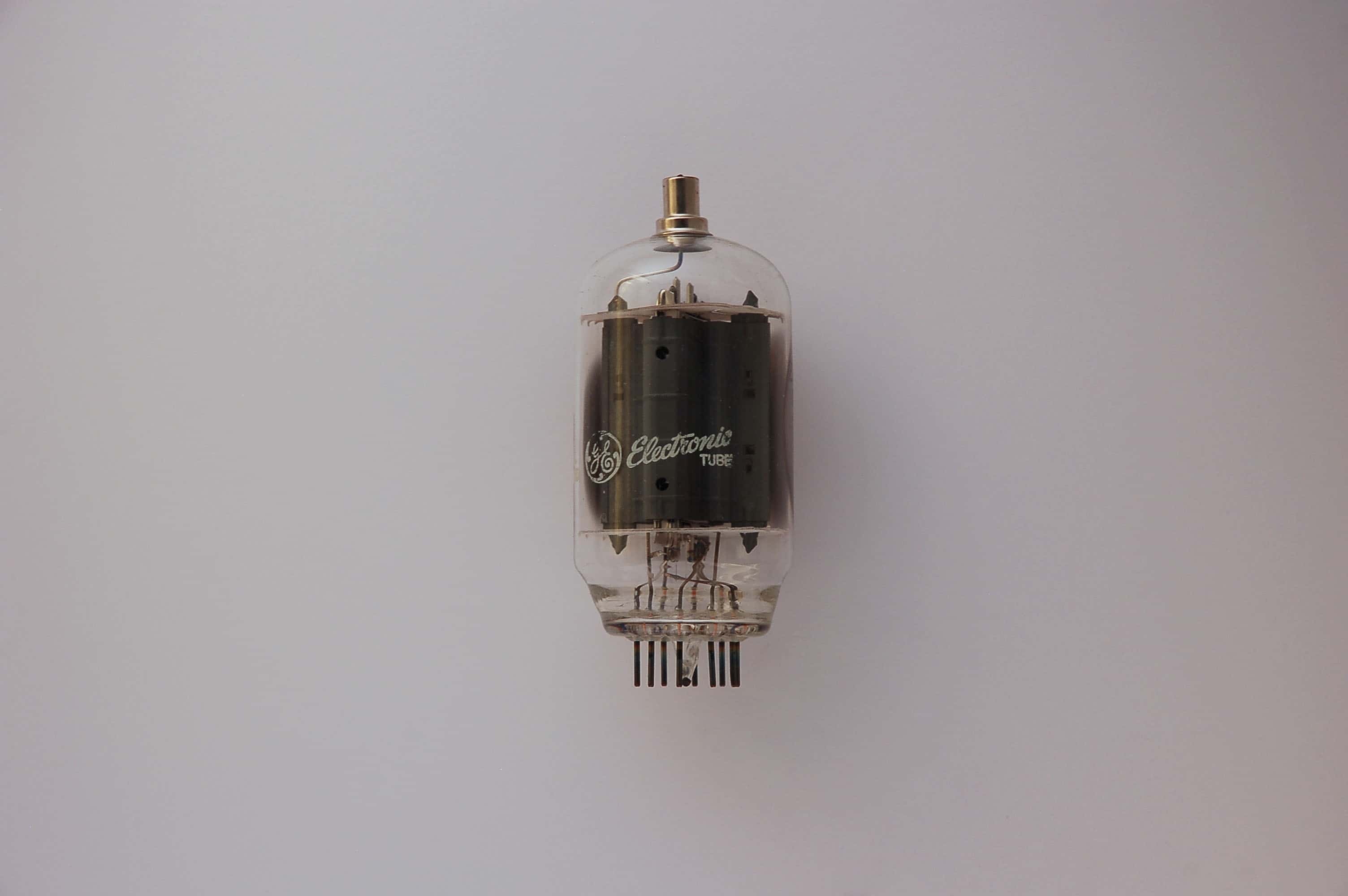 22JF6 tube