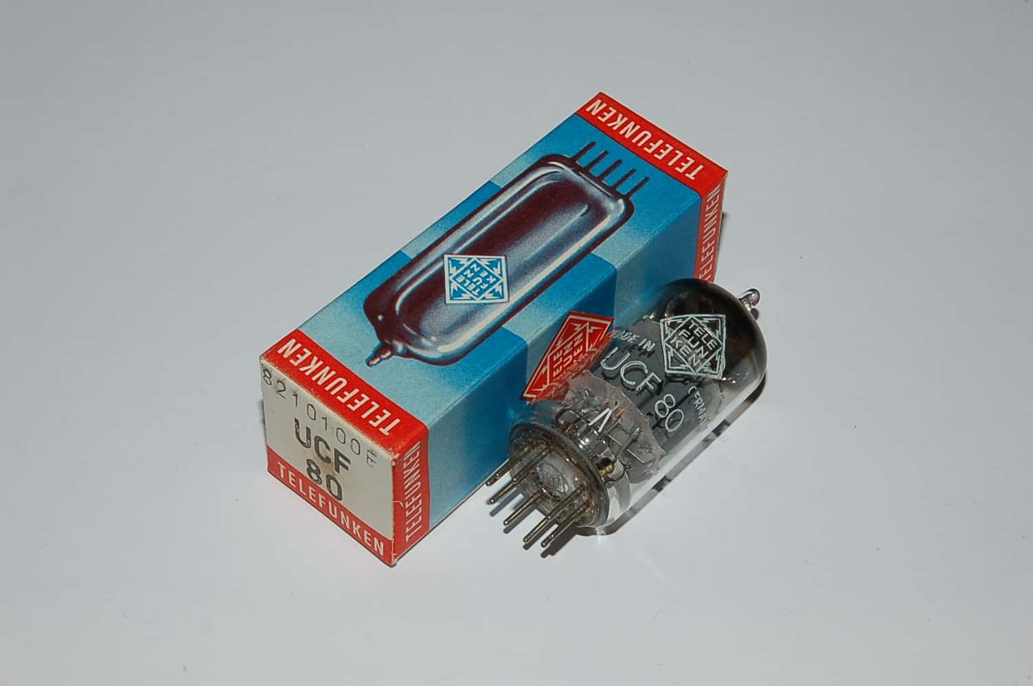 UCF80 Röhre = 27BL8 Triode-Pentode Noval 27V