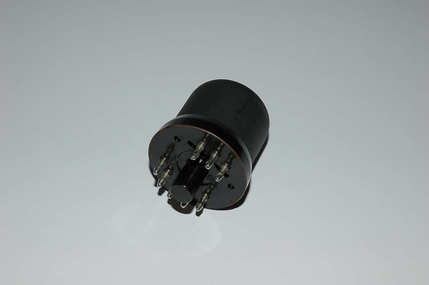 EF12 Röhre Audio-Pentode Y8A Uf 6,3V