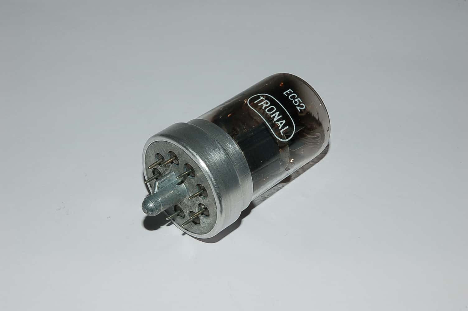 EC52 (VR137, 10E/394) Triode