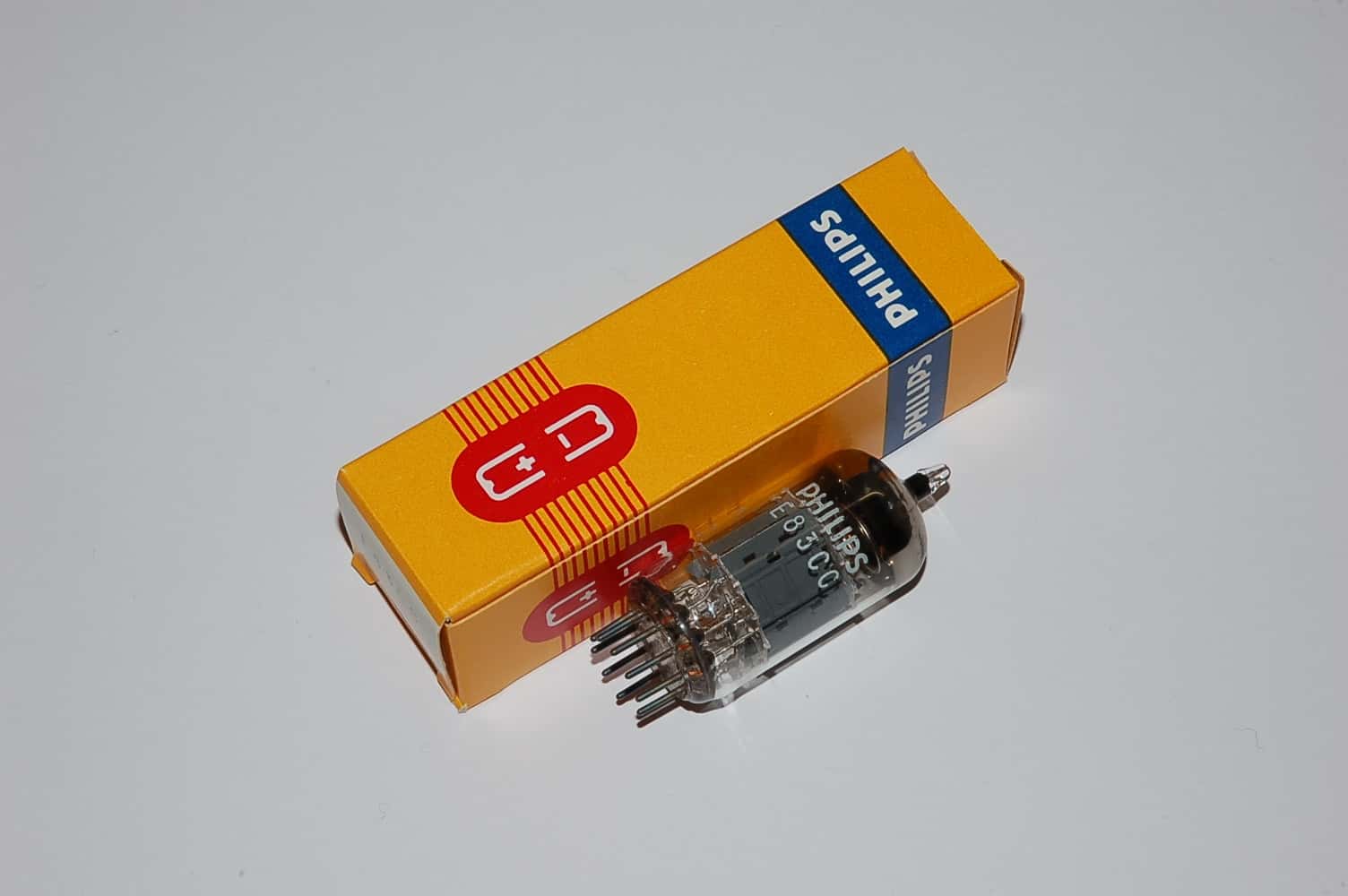 E83CC Philips Röhre NOS tube made in Holland Röhre  Dreieck