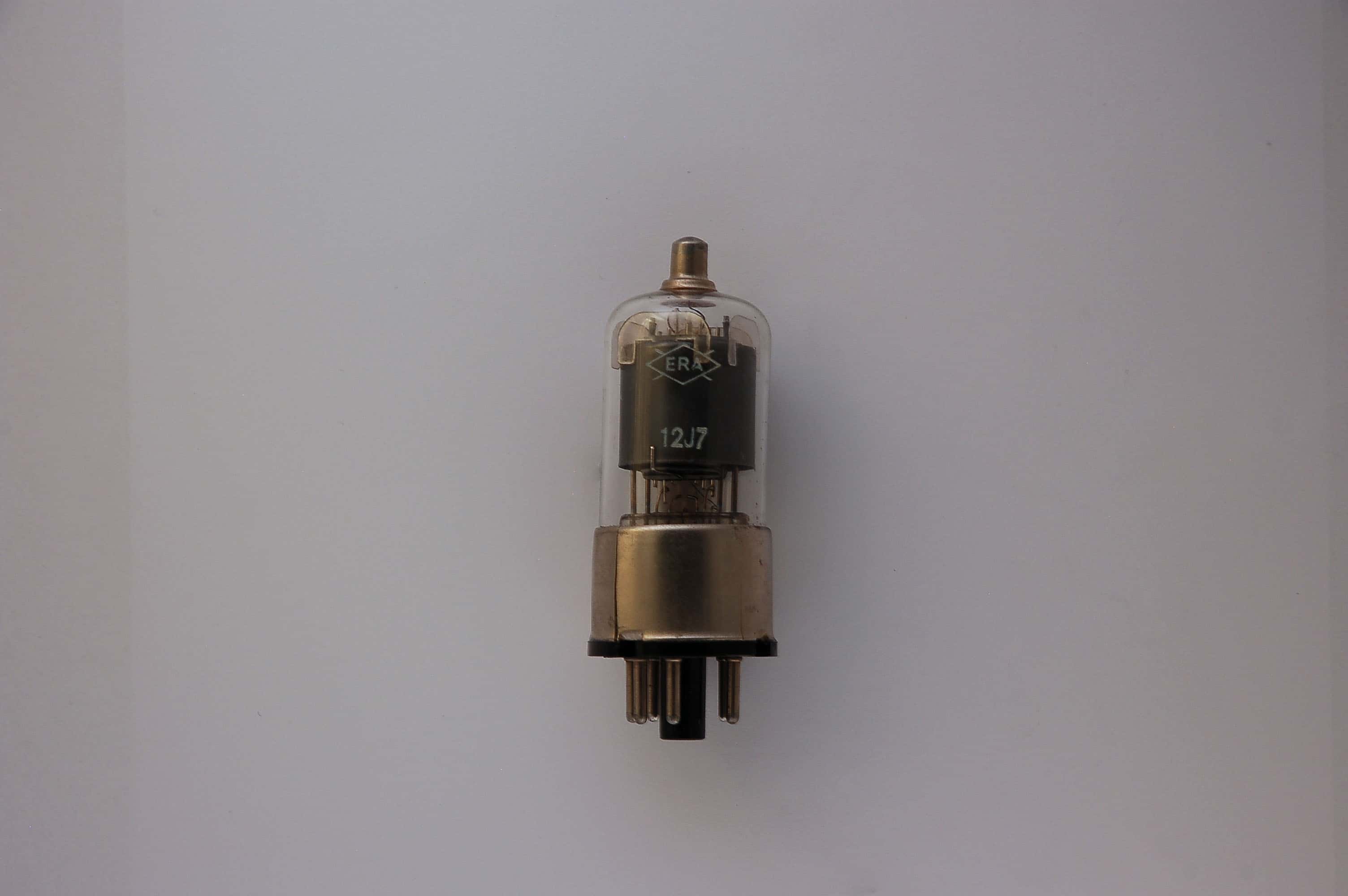 12J7GT universal Pentode