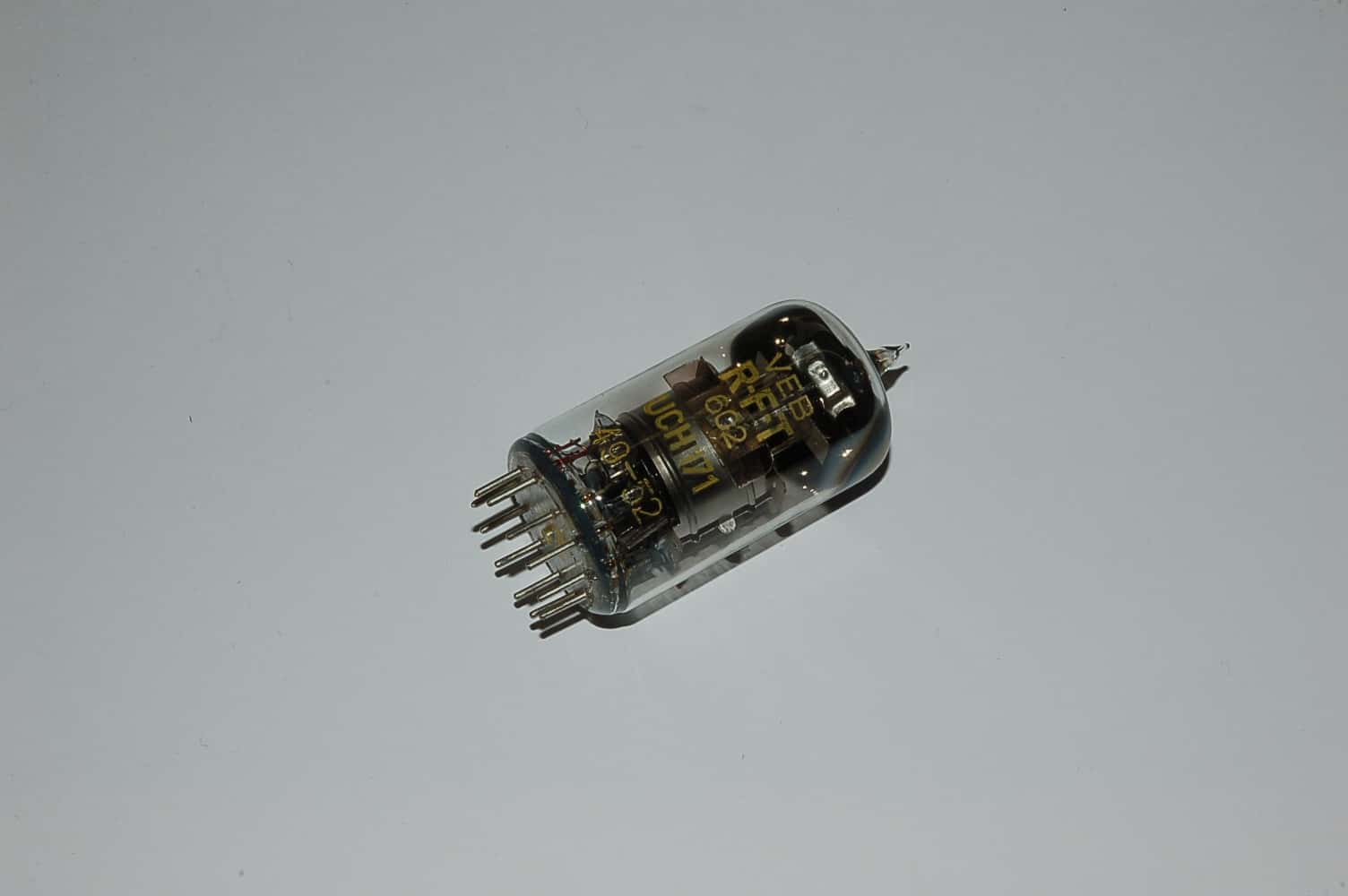 UCH171  Triode und Heptode Verbundröhre