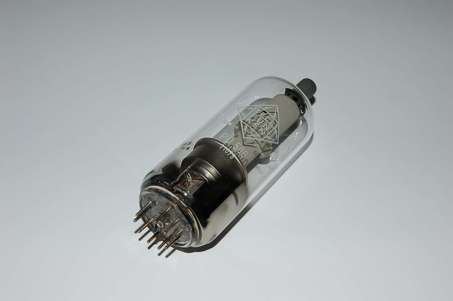 PD500 Röhre Ballasttriode Magnoval