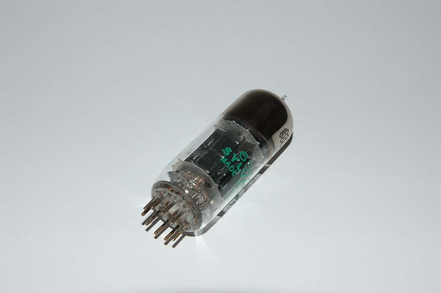 6350 Röhre Doppeltriode B9A Uf 6,3V