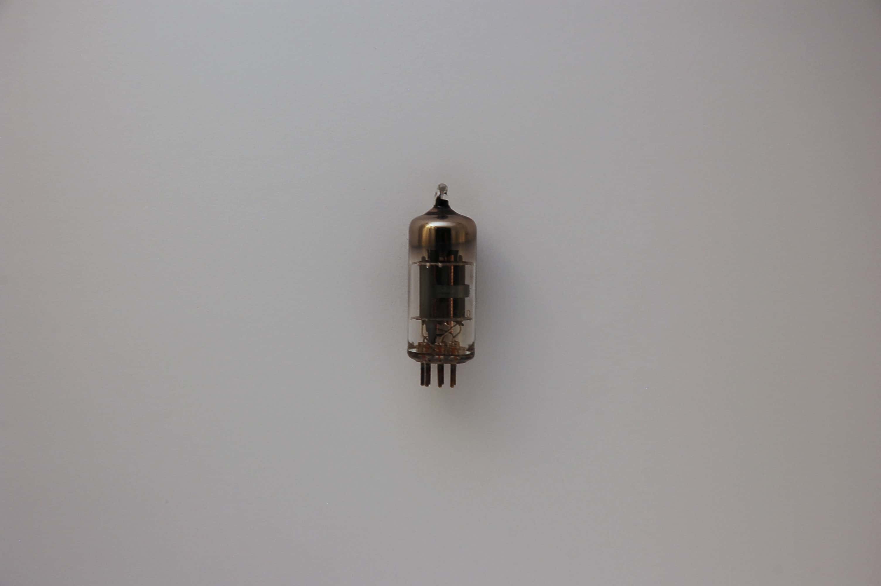 6EW6 Röhre Pentode B7G Uf 6,3V