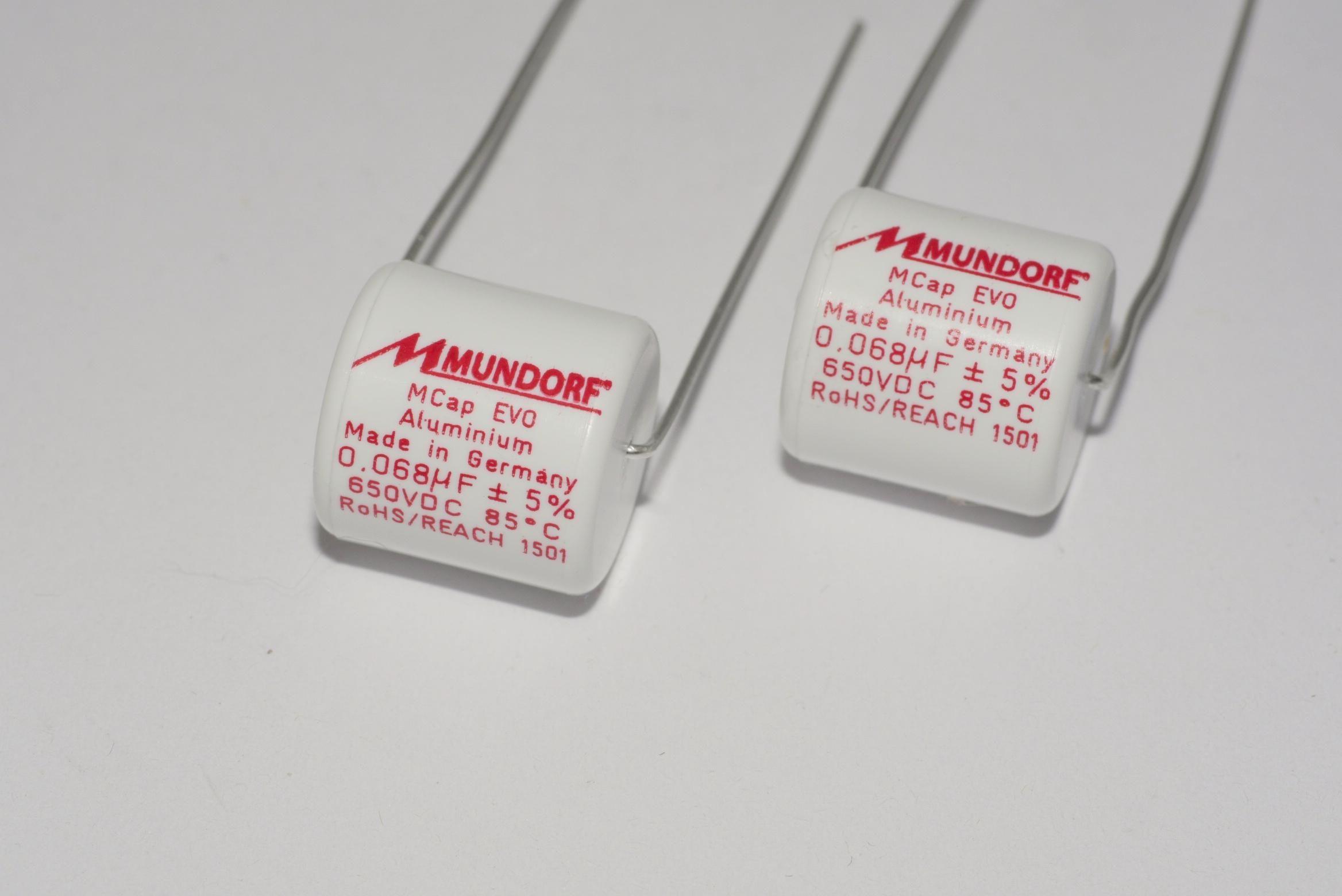 Filmcap 0,068uF/650V 12x12mm 68nF Mundorf MCAP EVO AL