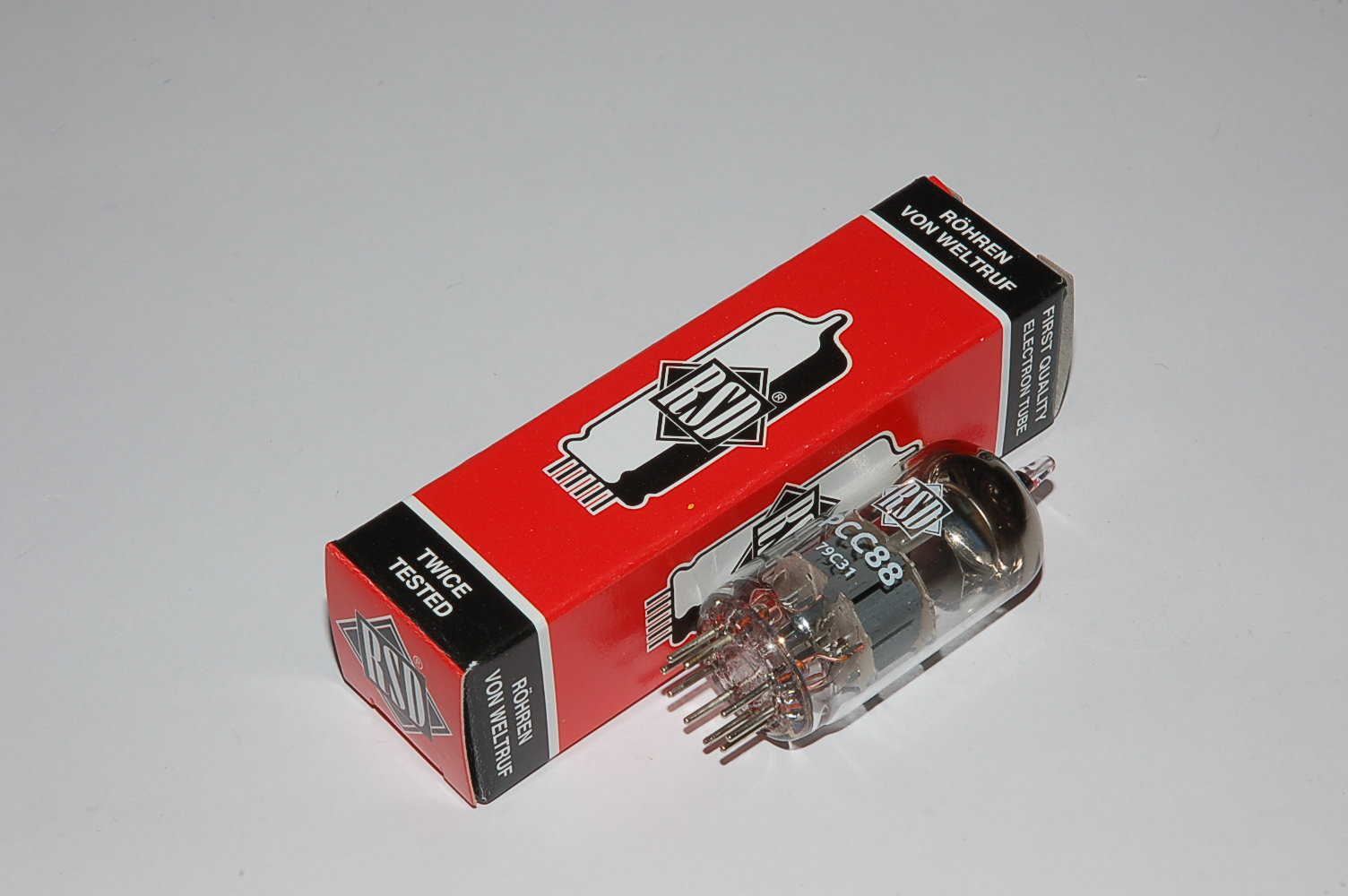 PCC88 RSD  =7DJ8  doubleTriode NOS, made in Europe