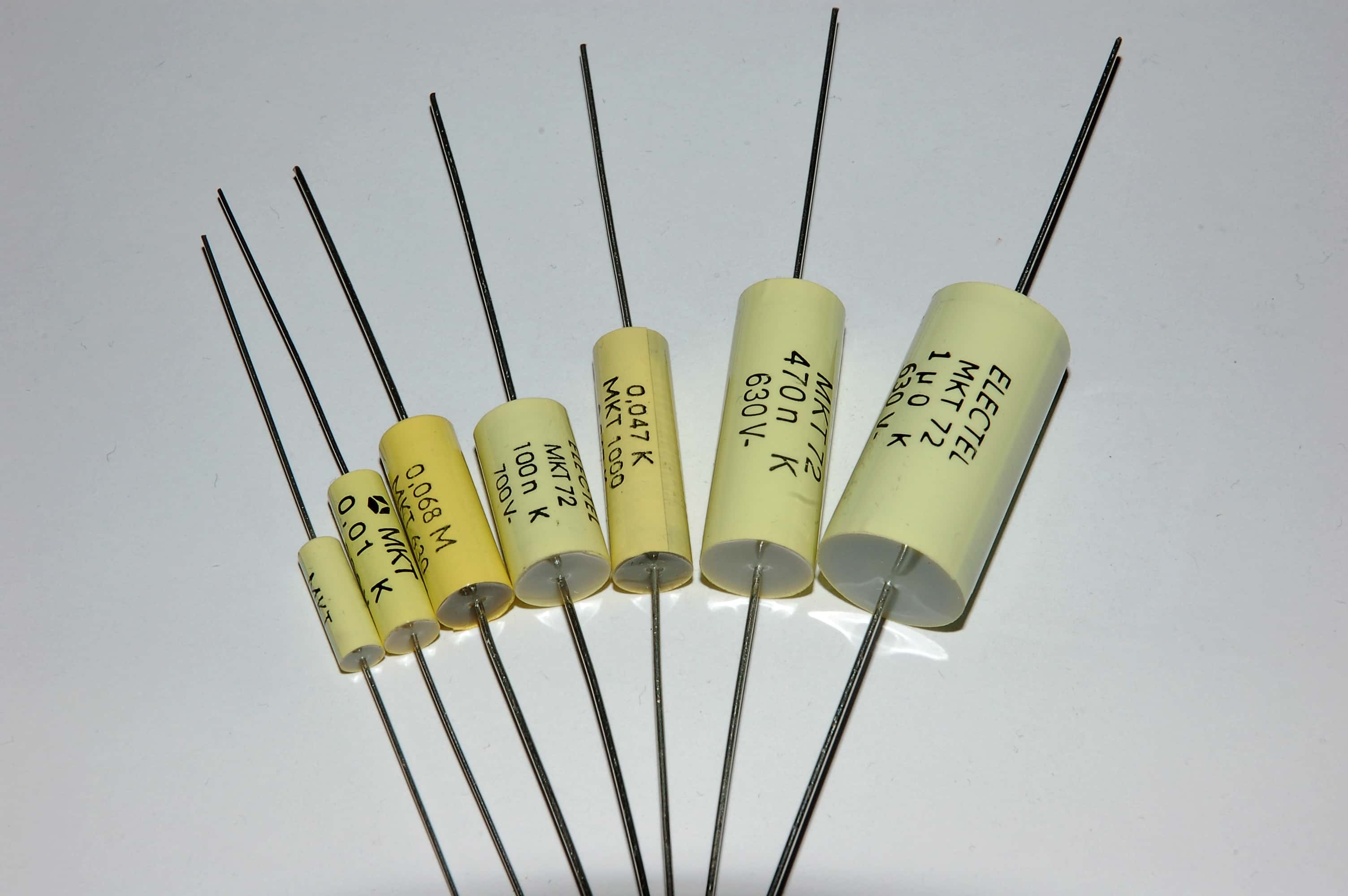 0,01uF Electel Cap MKT 630V MKT72 axial Foliencap