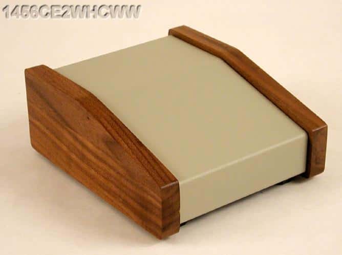 1456KH3WHCWW Hammond Gehäuse 211x254x76 AL Pult beige Holz