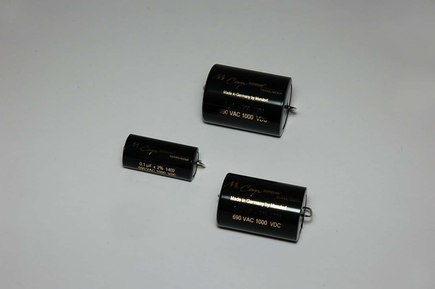 0,47uF Mundorf MCAP 1000V 2% Supreme Silber Gold 26x41mm