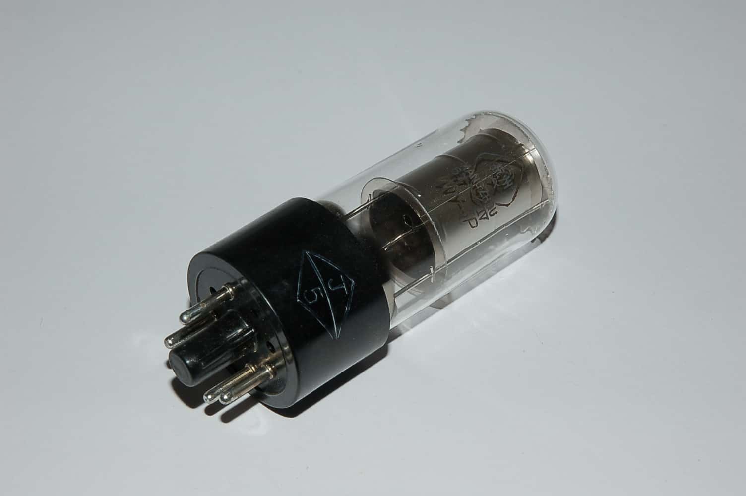 WY3-P voltage regulator tube