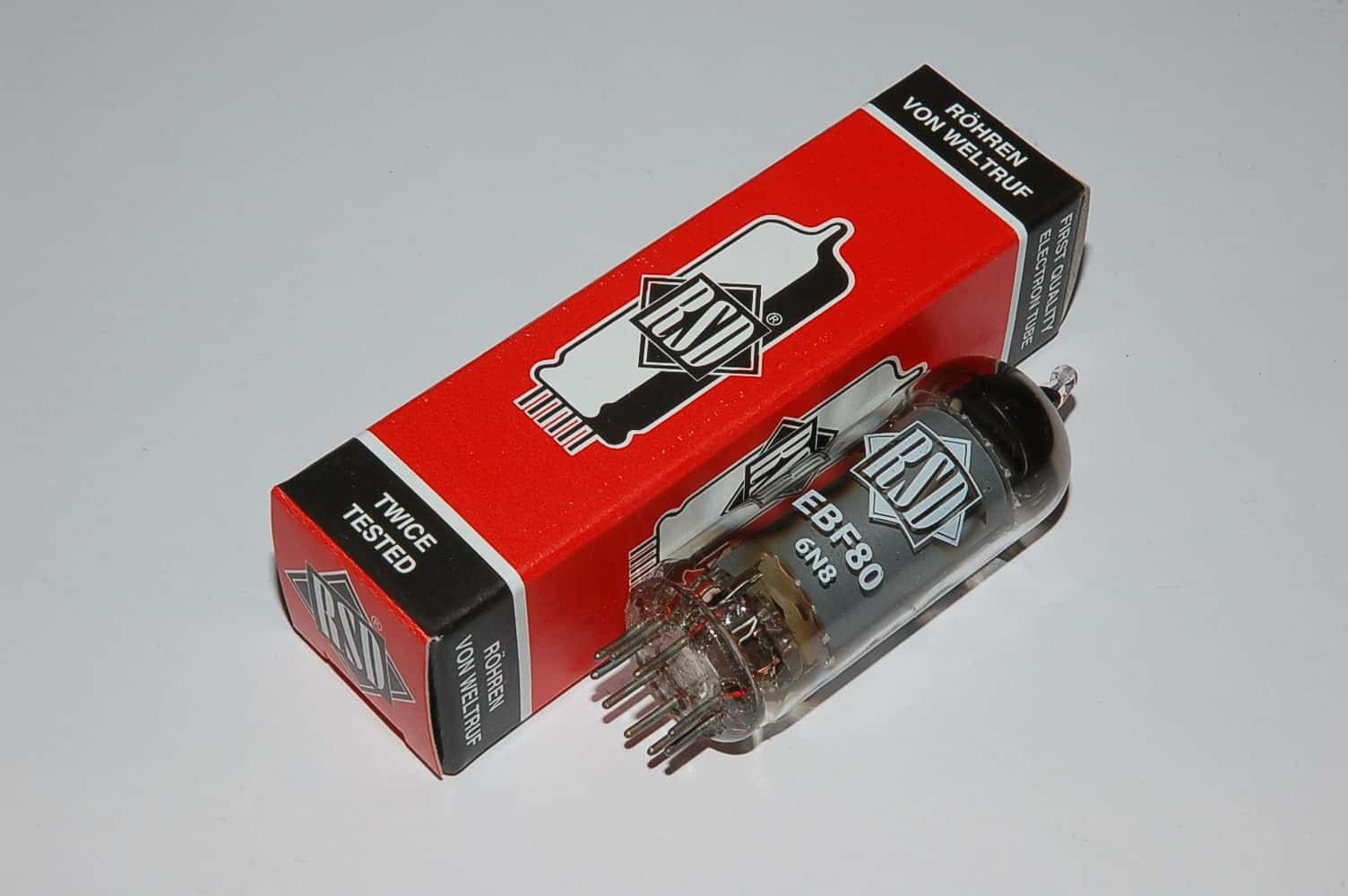 EBF80 = 6N8 Radioröhre tube