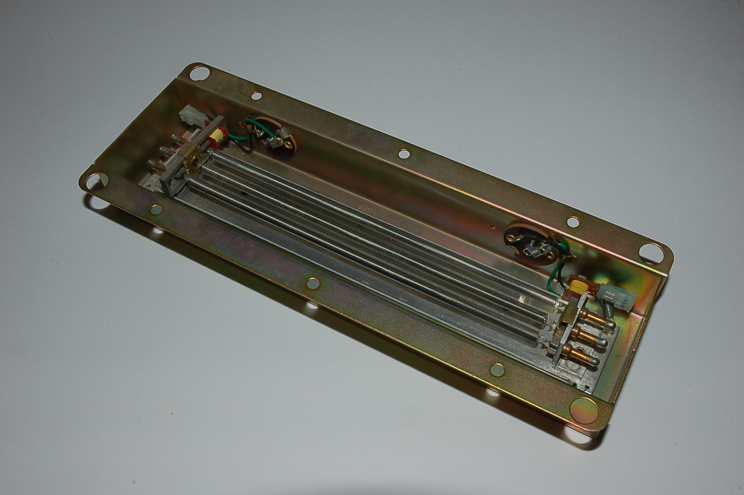 4AB1C1B Accutronics Hall/rever