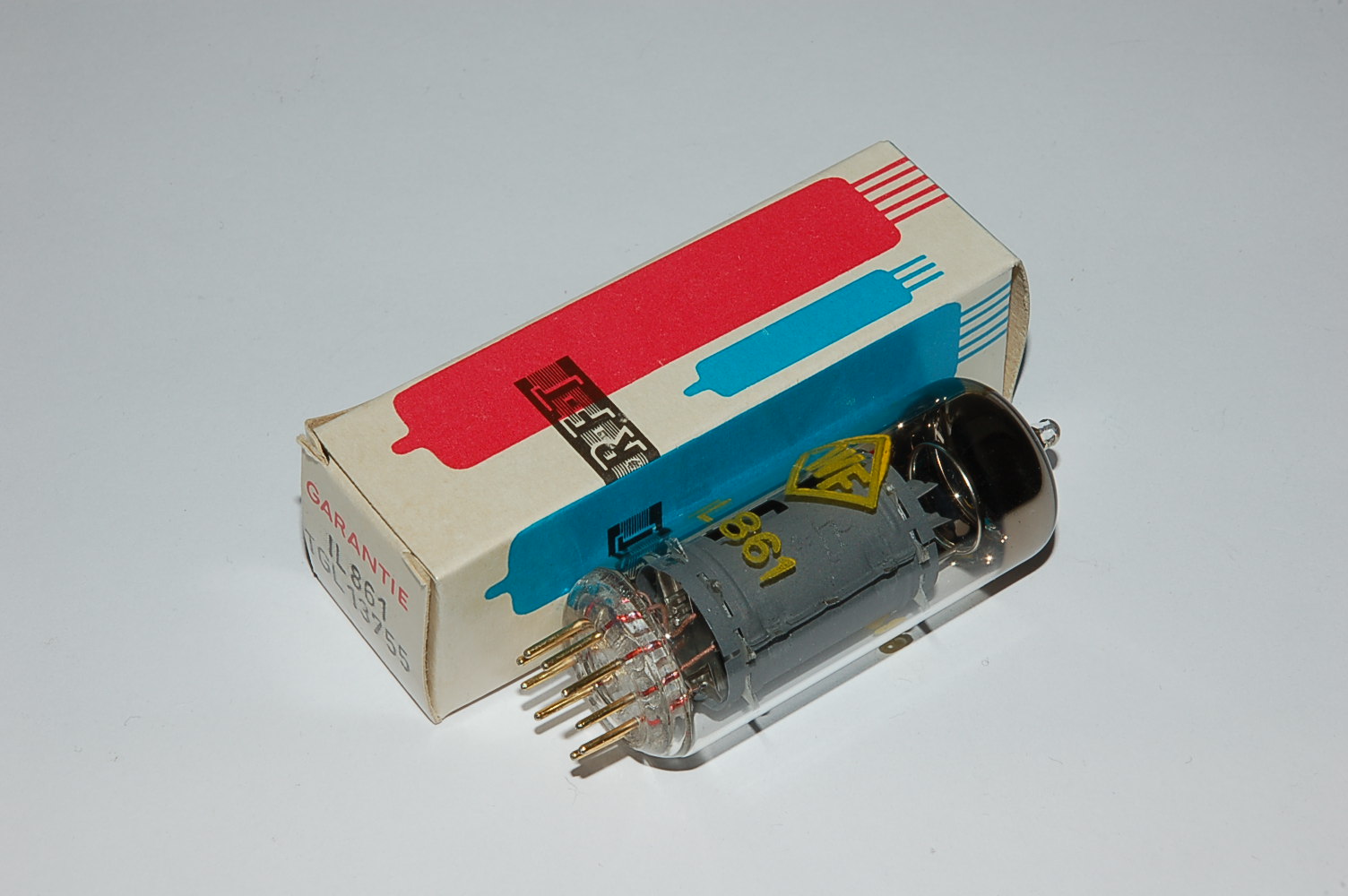 IL861 (=E81L mit Uf=20V) lineare Weitverkehr Endpentode