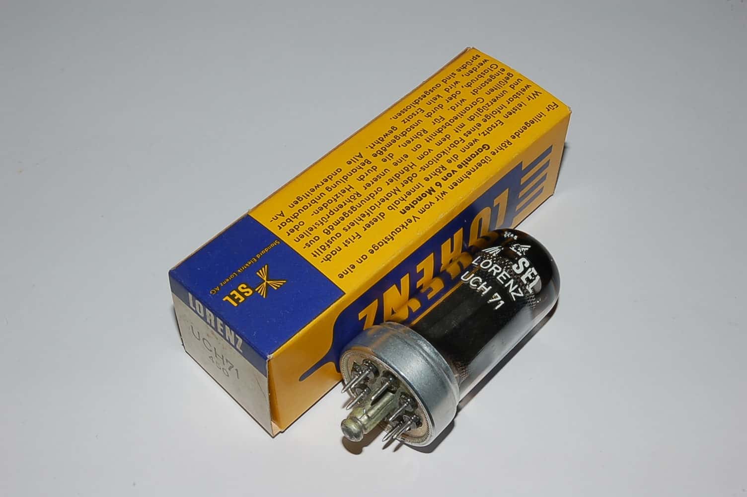 UCH71 Röhre Triode-Heptode B8G Uf 19V