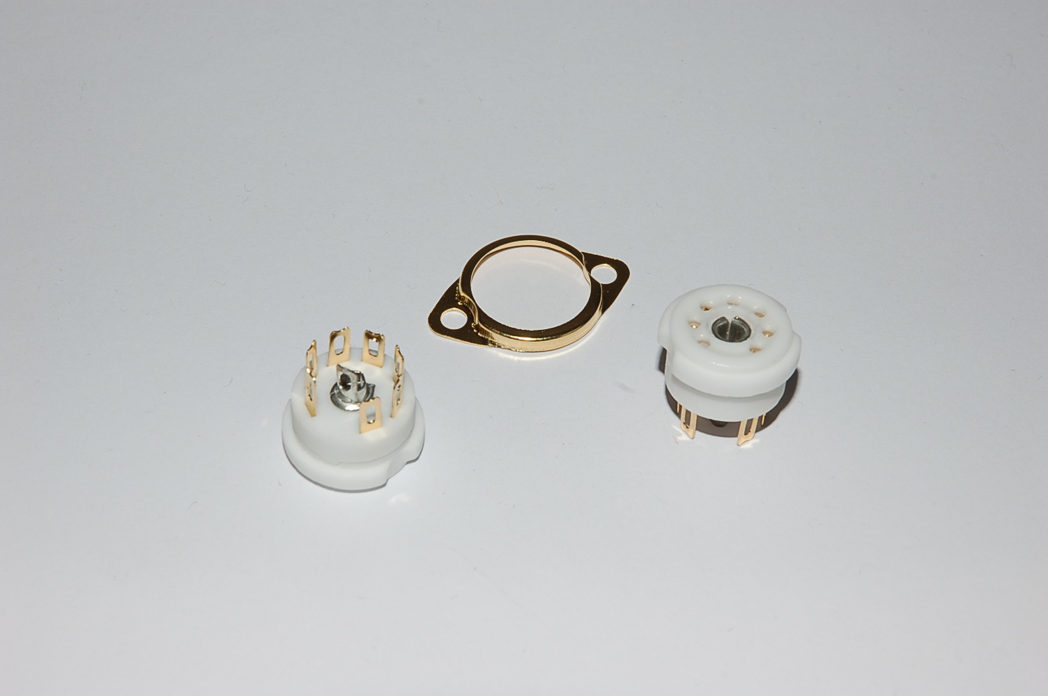 Miniatur Draht-/Chassis 7pol Keramik B7G GOLD Pins