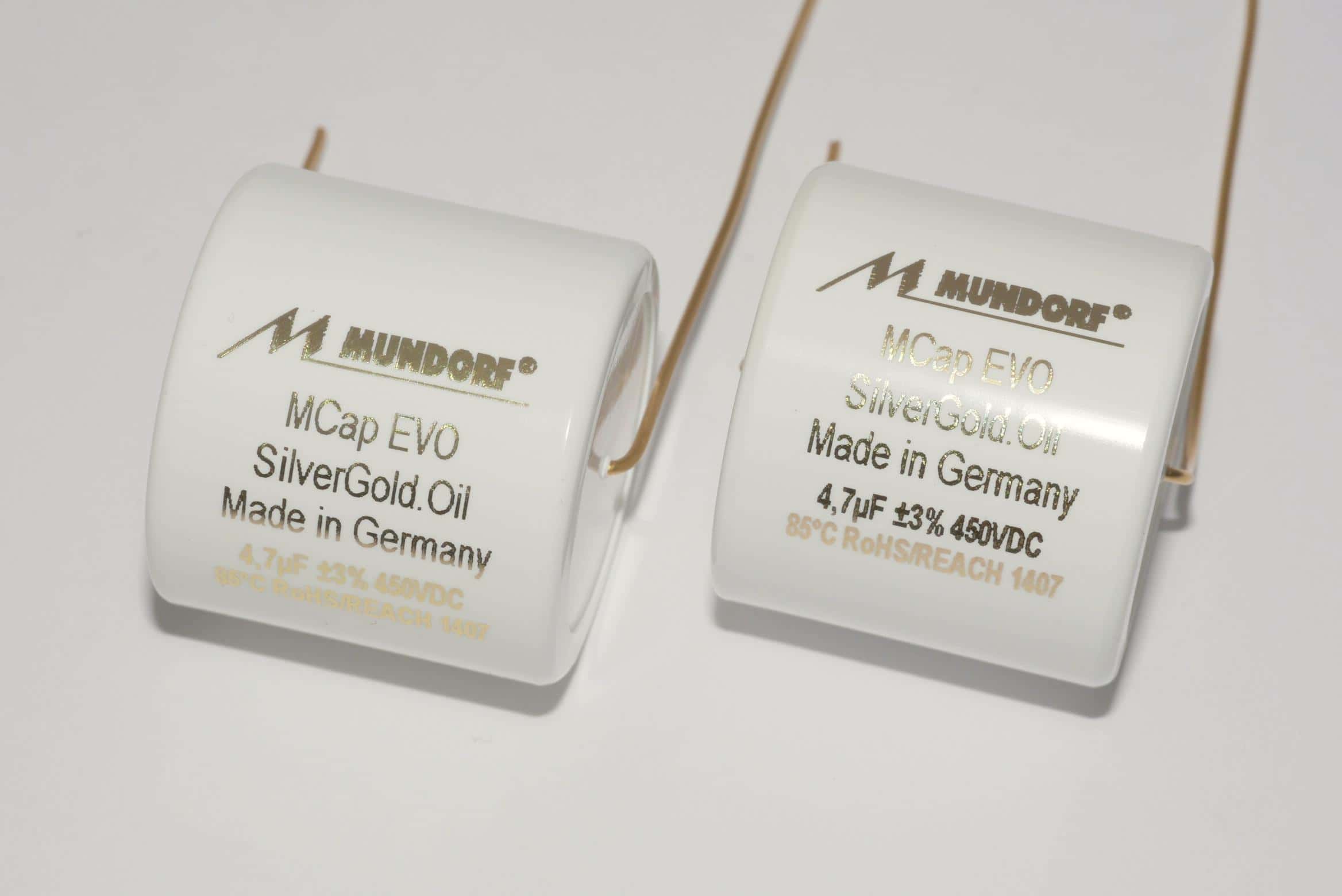 10uF Mundorf MCAP 450V 3% EVO Silber Gold Öl Cap 40x27mm