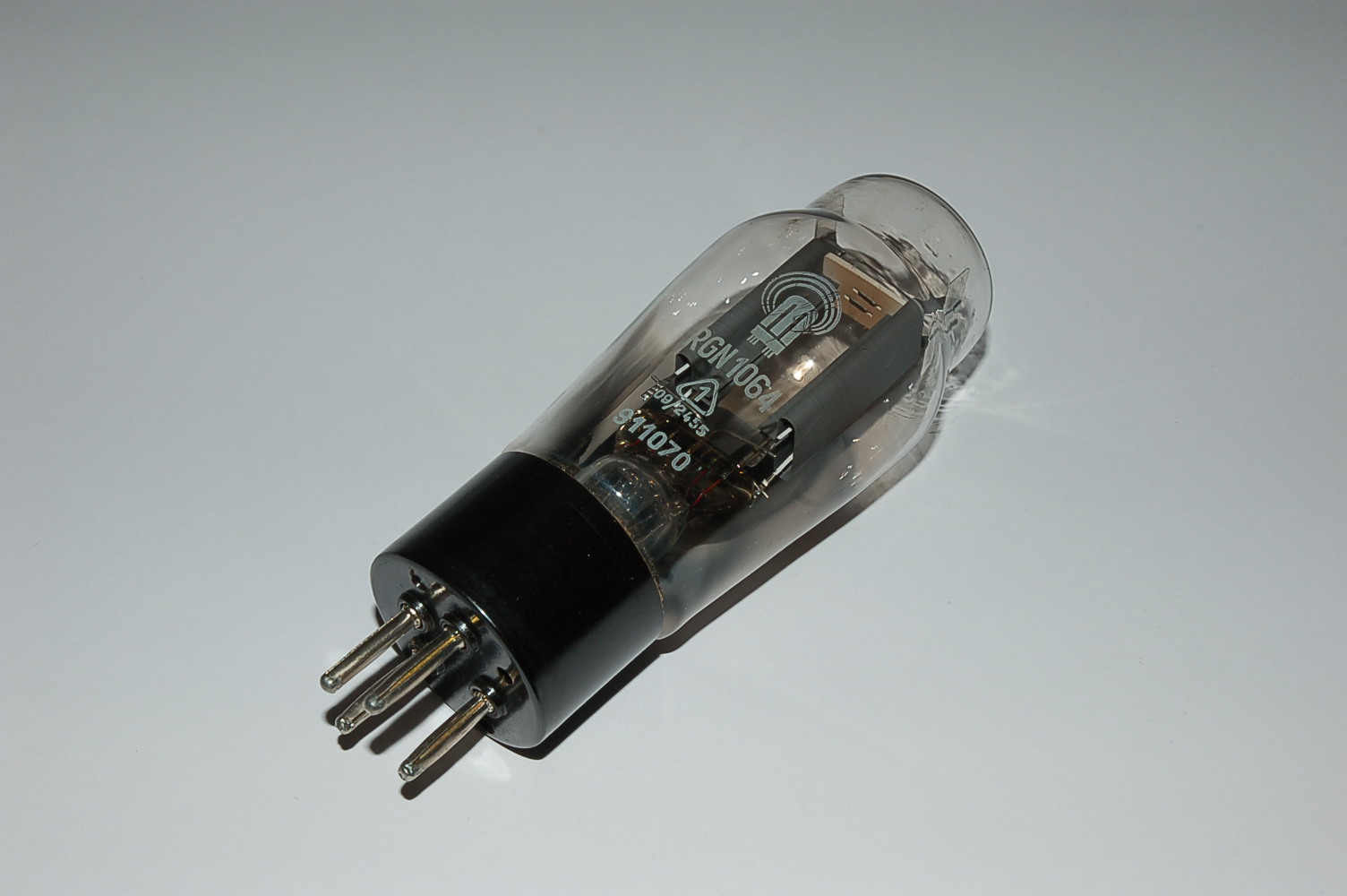 RGN1064(=PV4100-G1064)tube