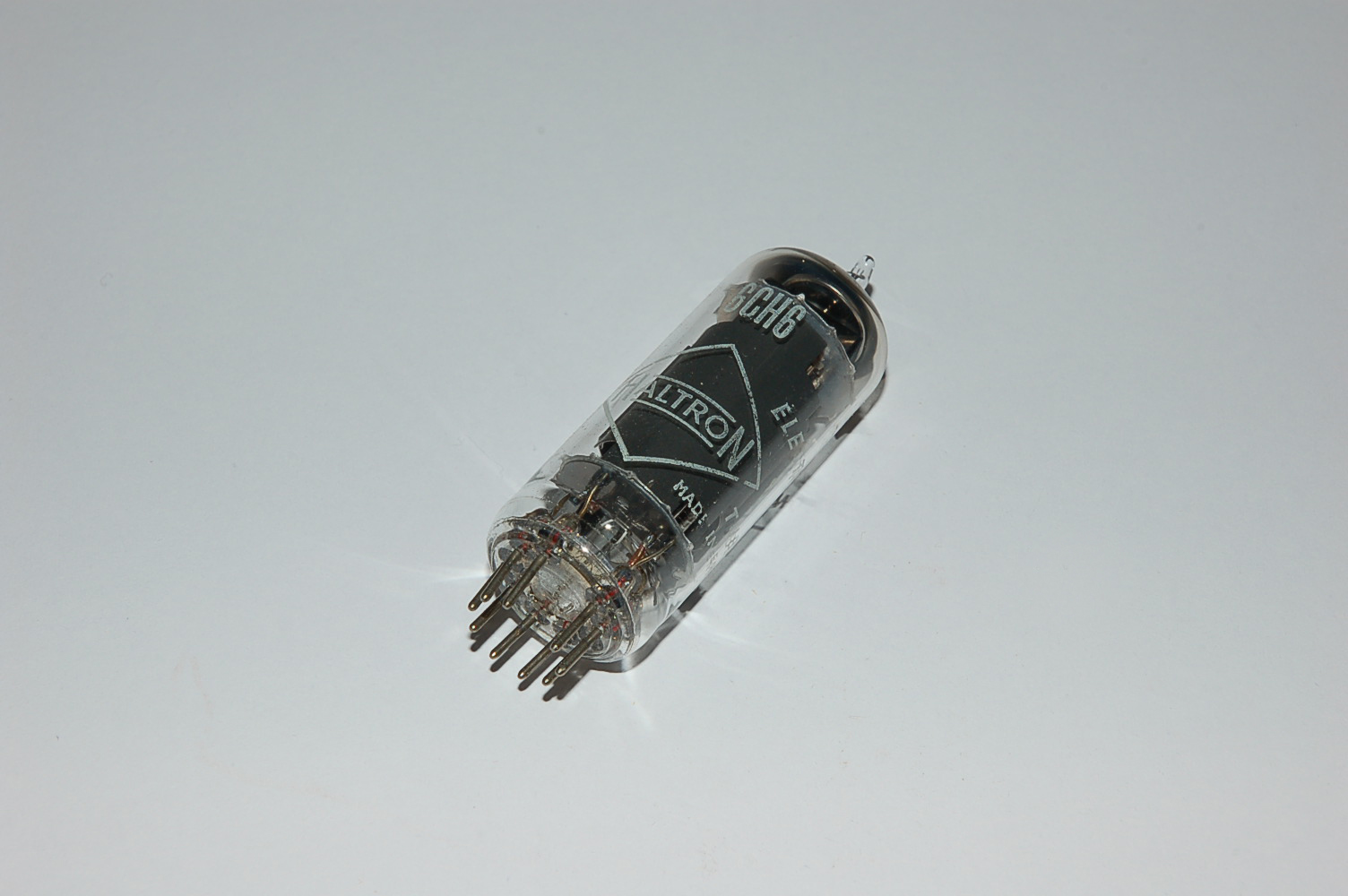 CV2127 (=EL821,6CH6,EF82)Pent. see EL821