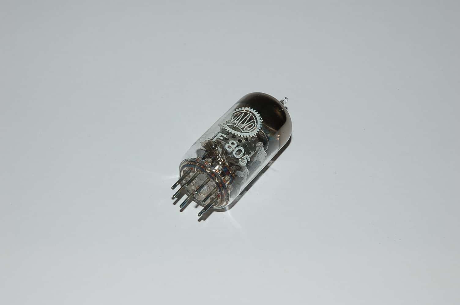 PCF805 Röhre Triode-Pentode B9A If 0,3A