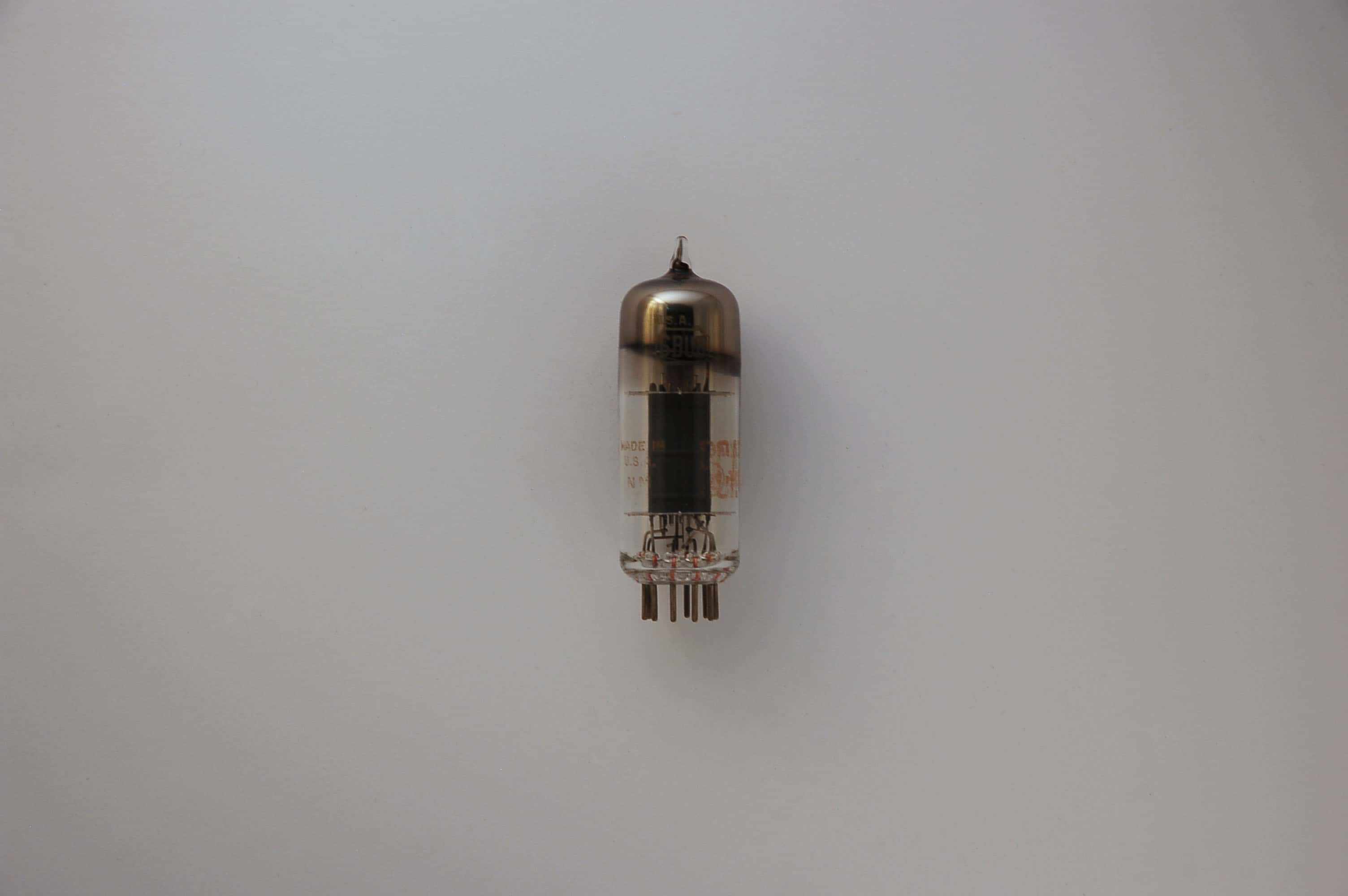 6BU8 Röhre Doppelpentode B9A Uf 6,3V