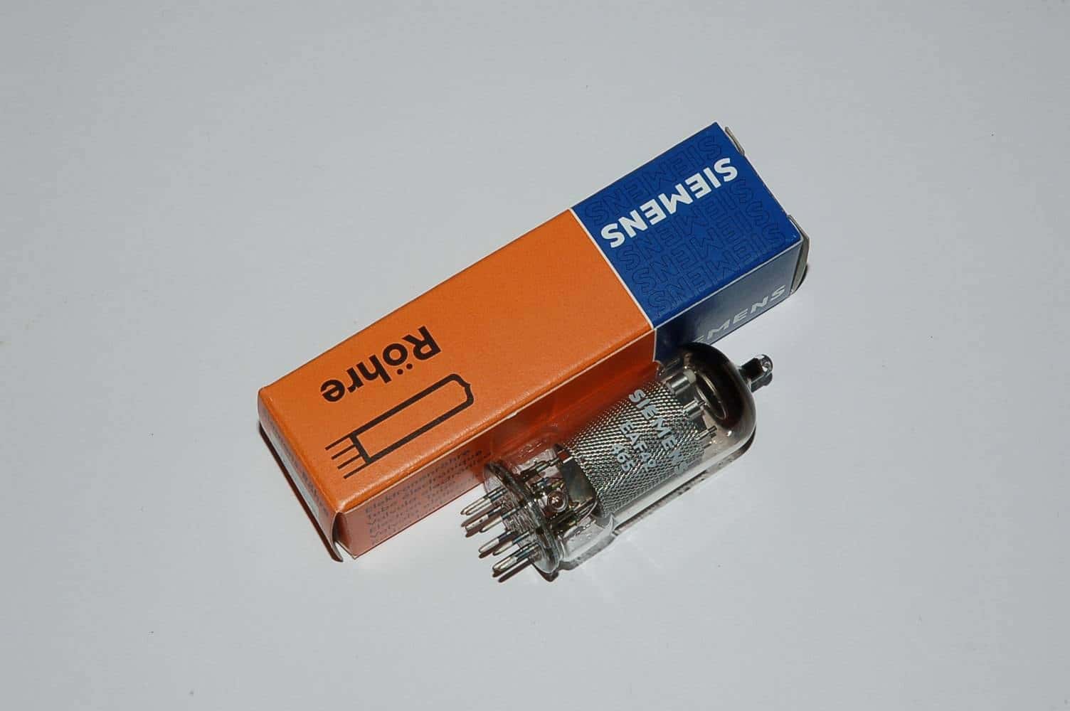 EAF42 = 6CT7 Radioröhre
