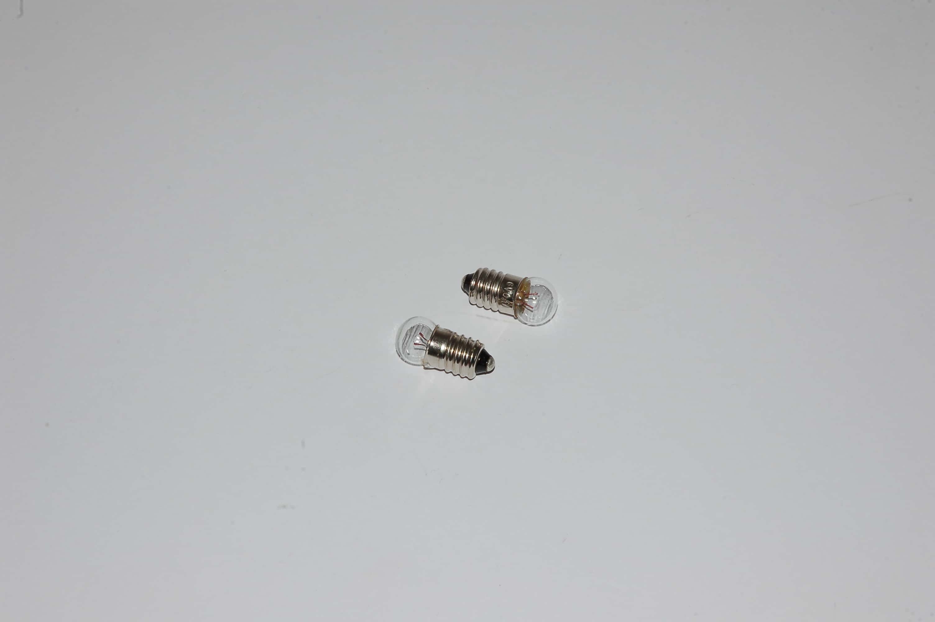 Skalenlampe E5/8 6,0V Gewinde E5-8 Schraub Glühlampe