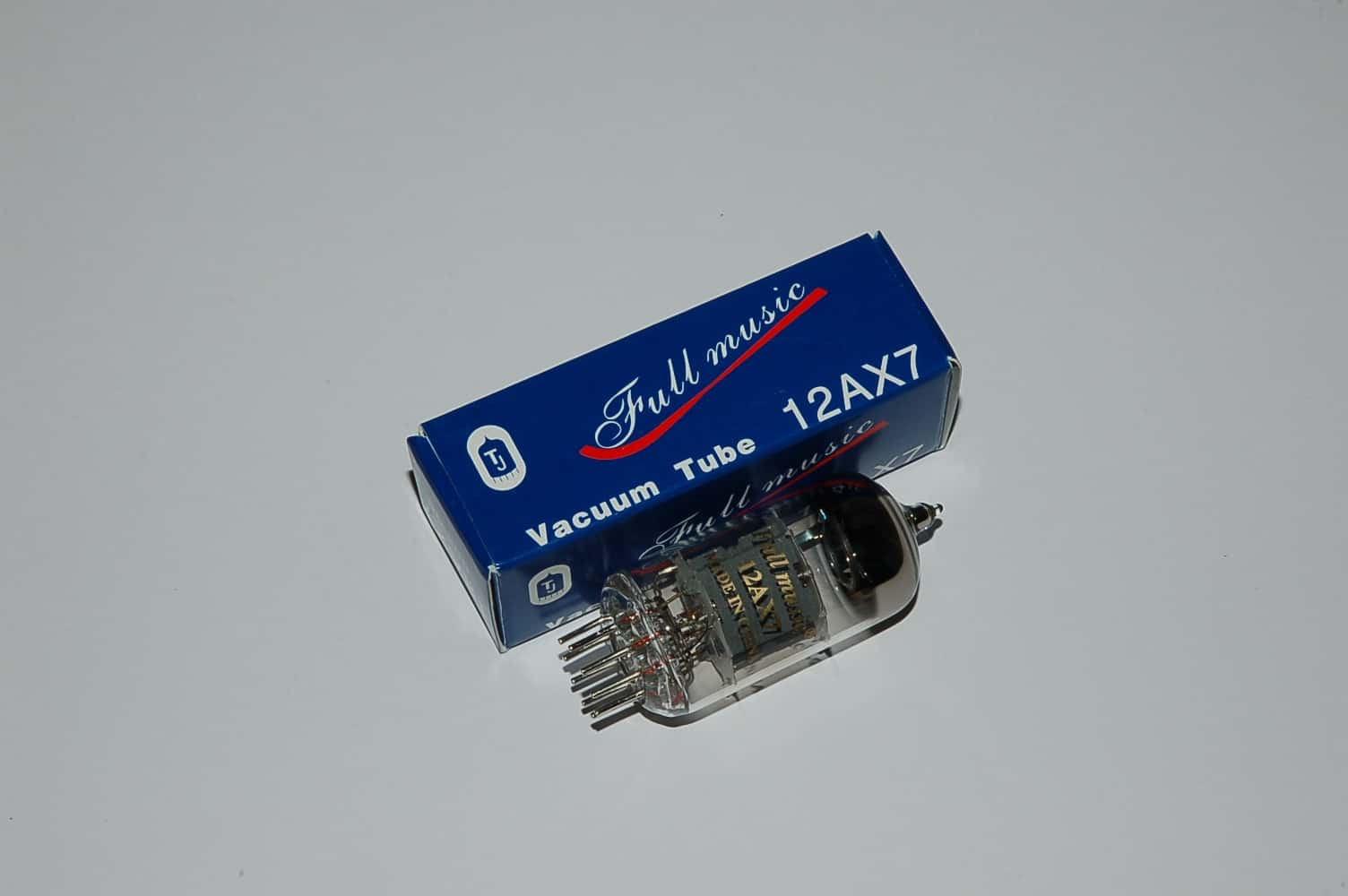 12AX7FullMusic (=ECC83FM) tube High End Audio Röhre,silber P.