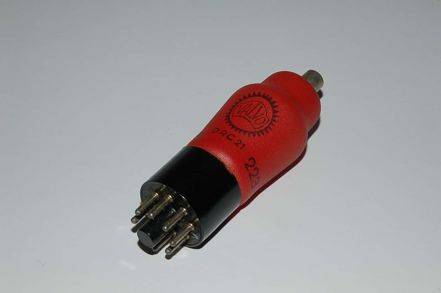 DAC21 Röhre Diode-Triode K8A Uf 1,4V