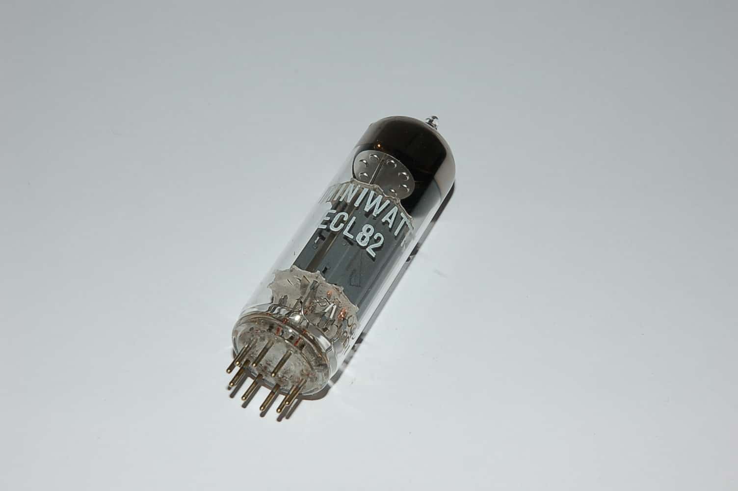 ECL82 Röhre = 6BM8 NOS Triode-Pentode