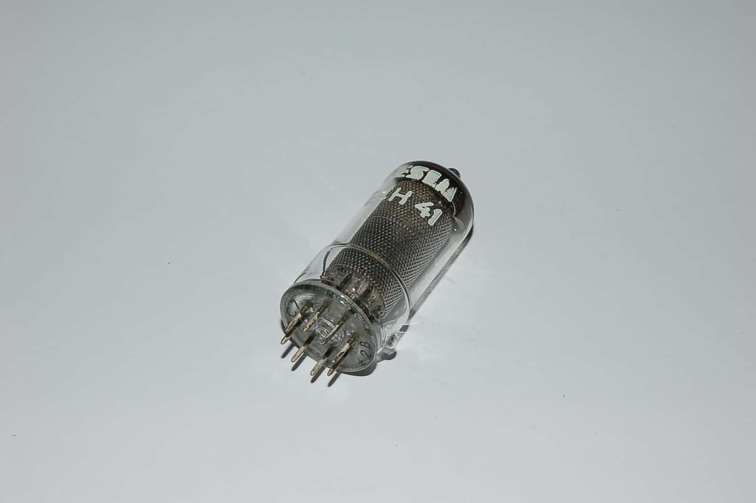 ECH41 Röhre Triode-Heptode B8A 6,3V