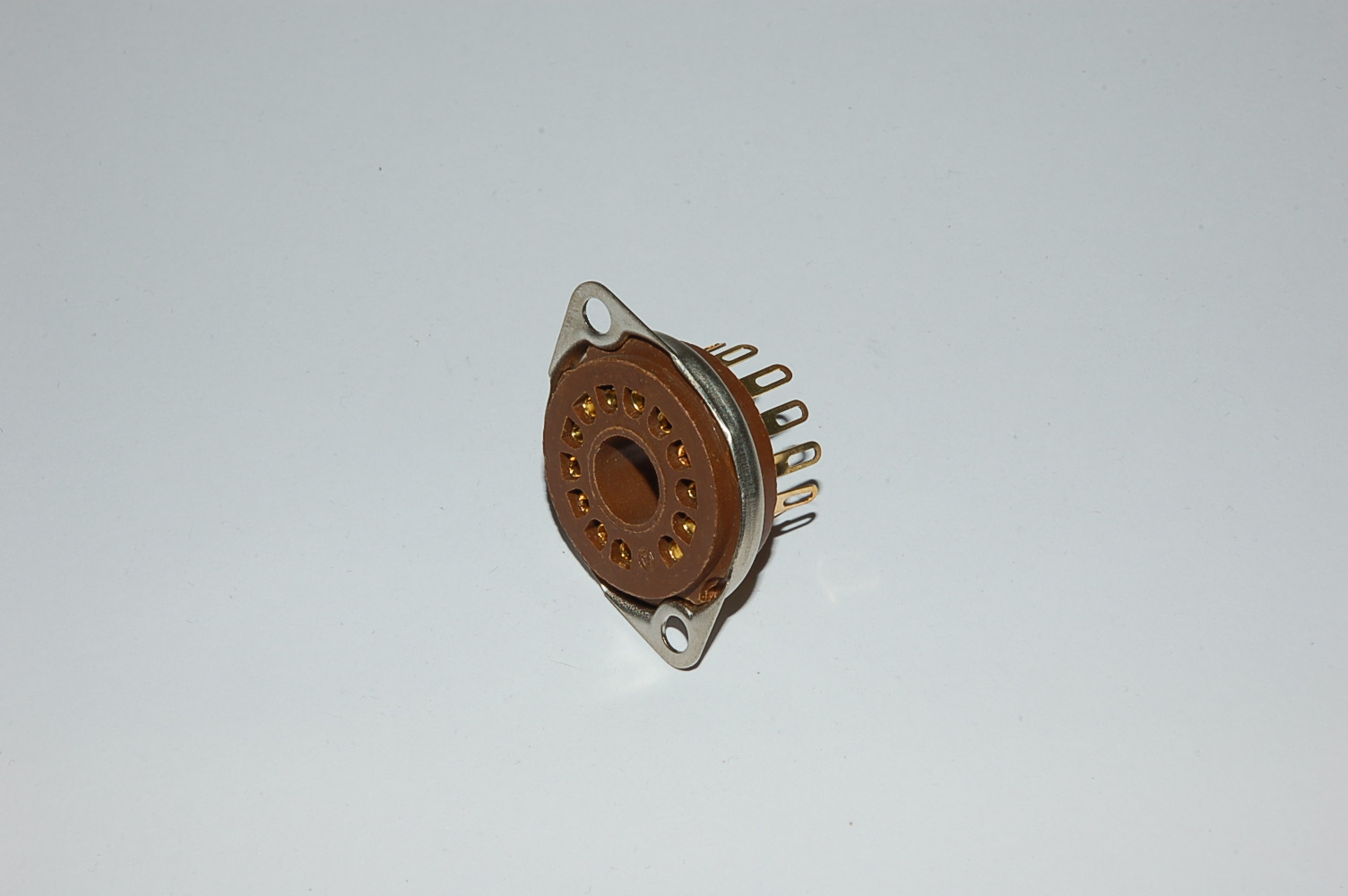 UX13 13pol Fassung - socket