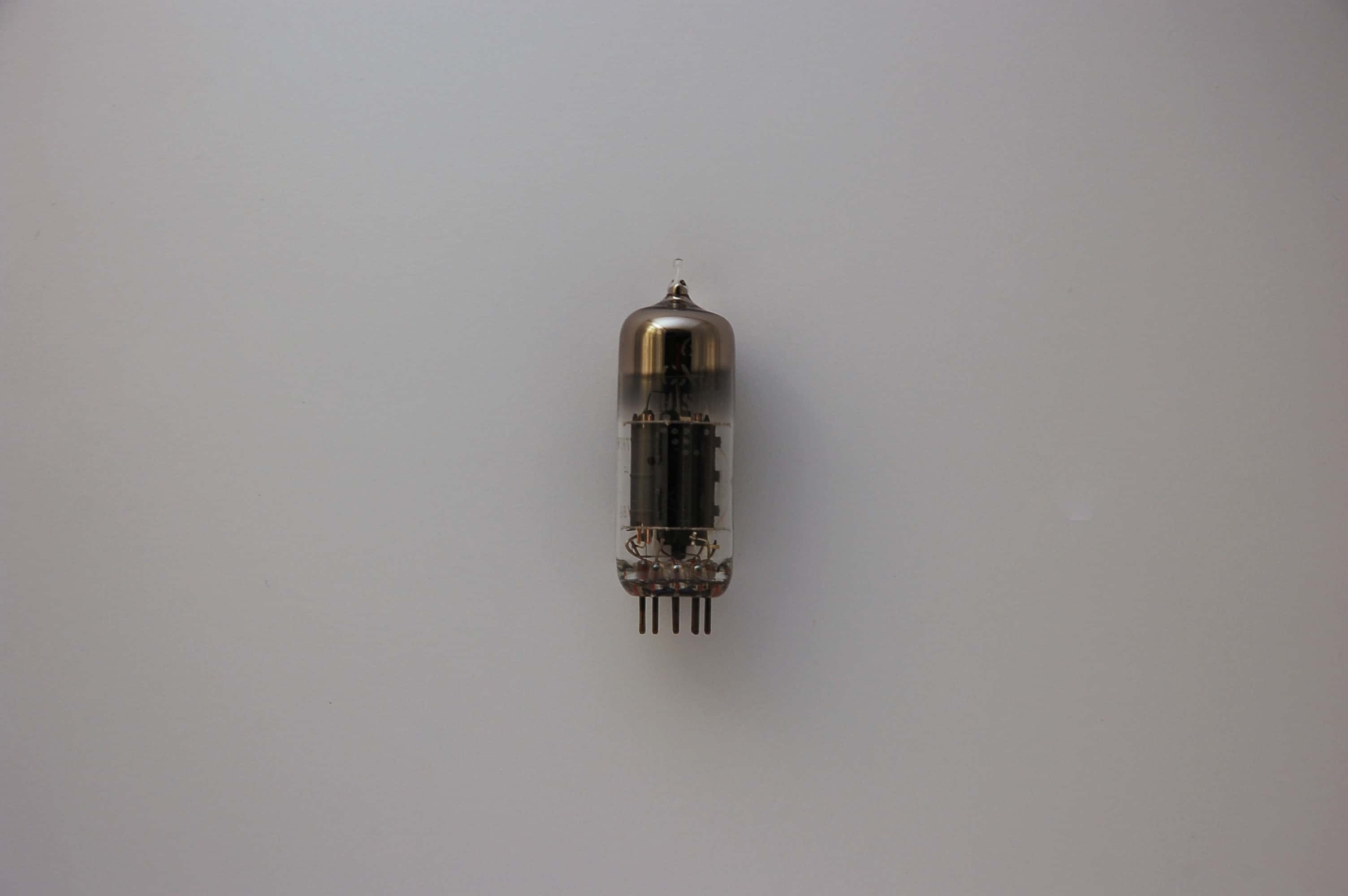 6CX8 Röhre Triode-Pentode Noval Uf 6,3V