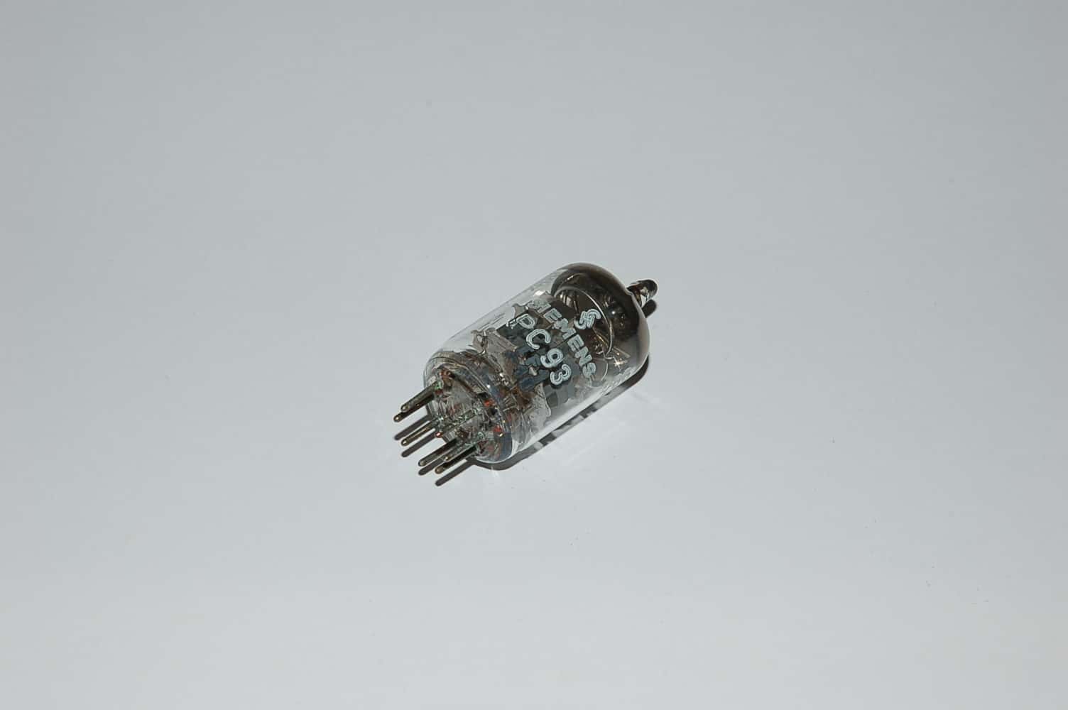 PC93 = 4AF4 Triode Tube Radioröhre