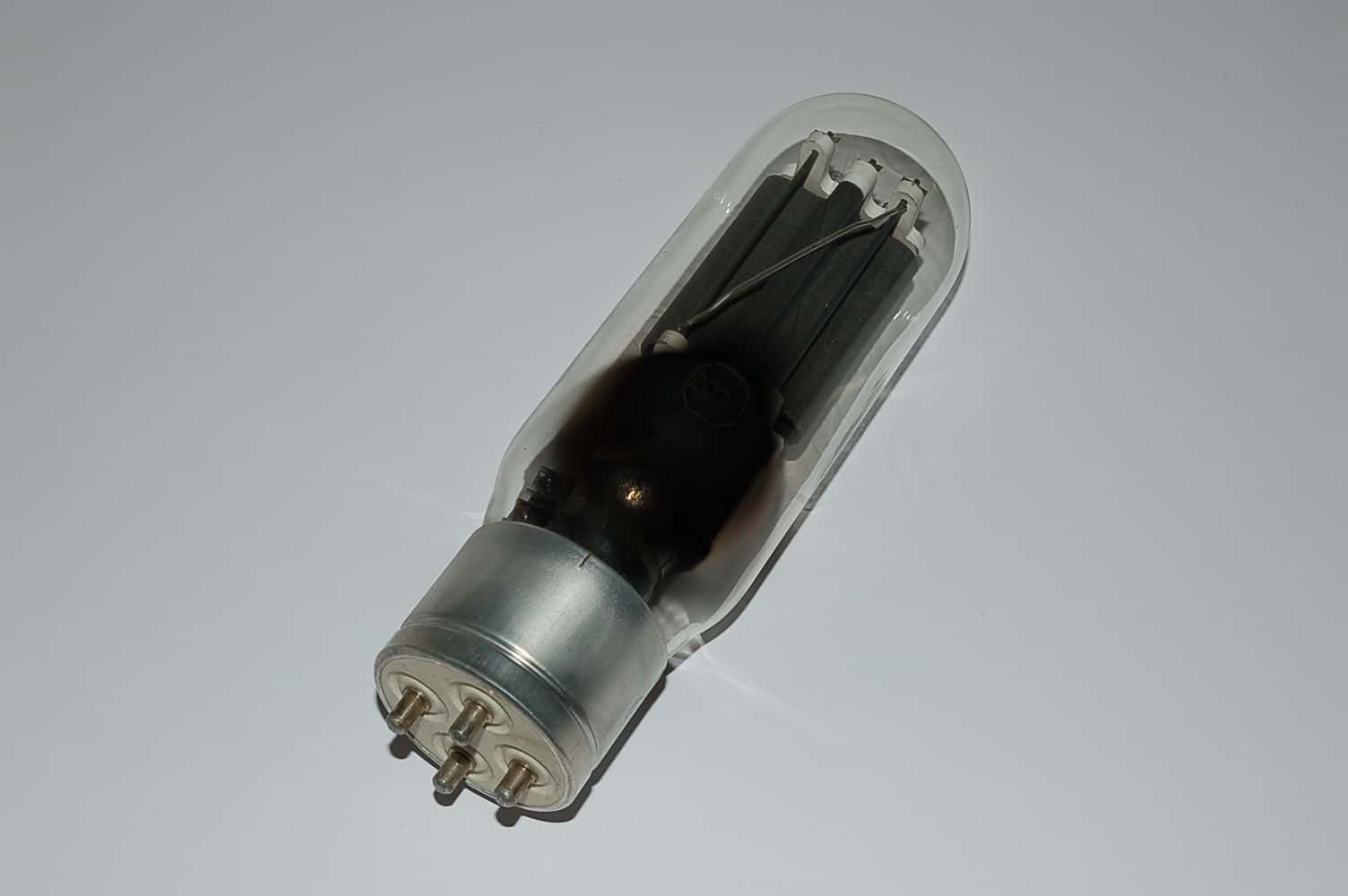 203A (WE203A,VT1,W933) Triode